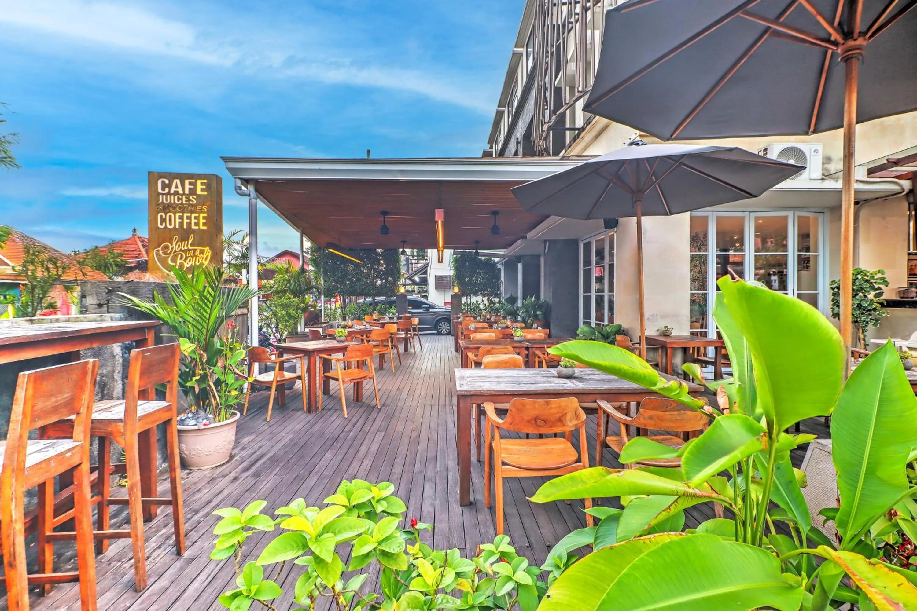 Restaurant/places to eat in Palette Signature Hotel