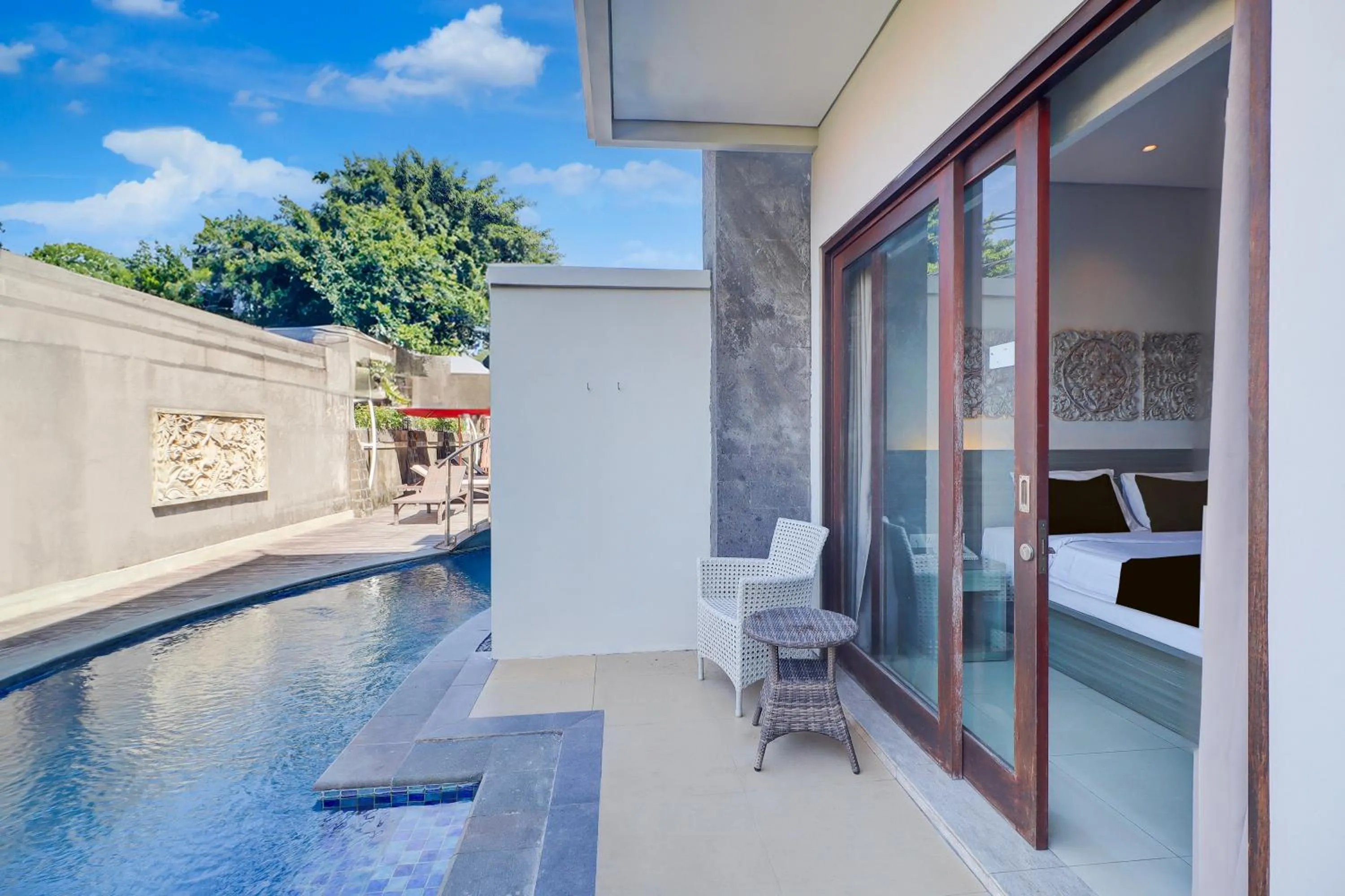 Bedroom in Palette Signature Hotel