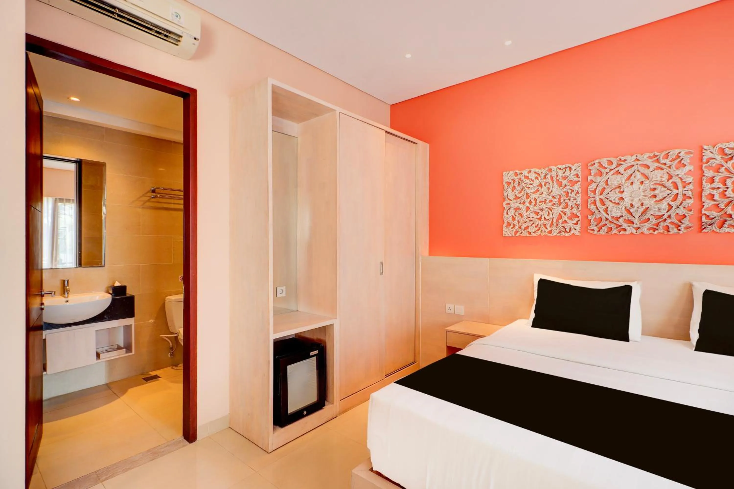 Bedroom, Bed in Palette Signature Hotel