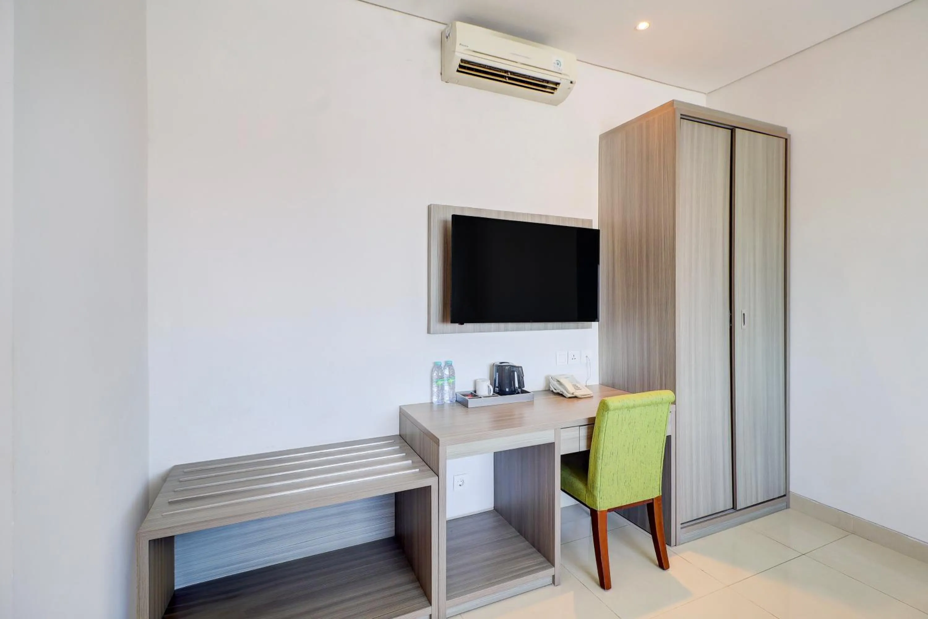 TV and multimedia in Palette Signature Hotel