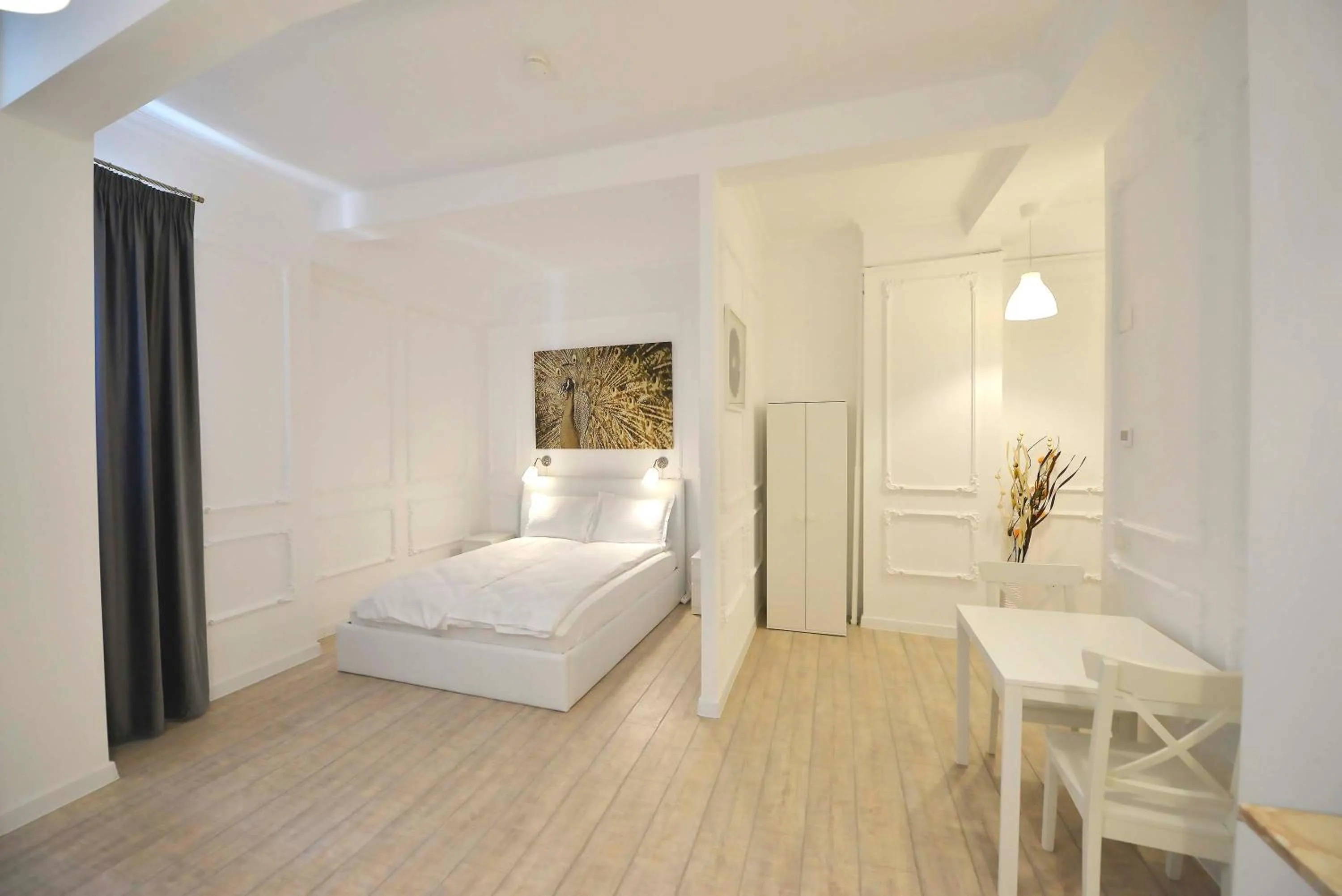 Bedroom, Bed in Otilia