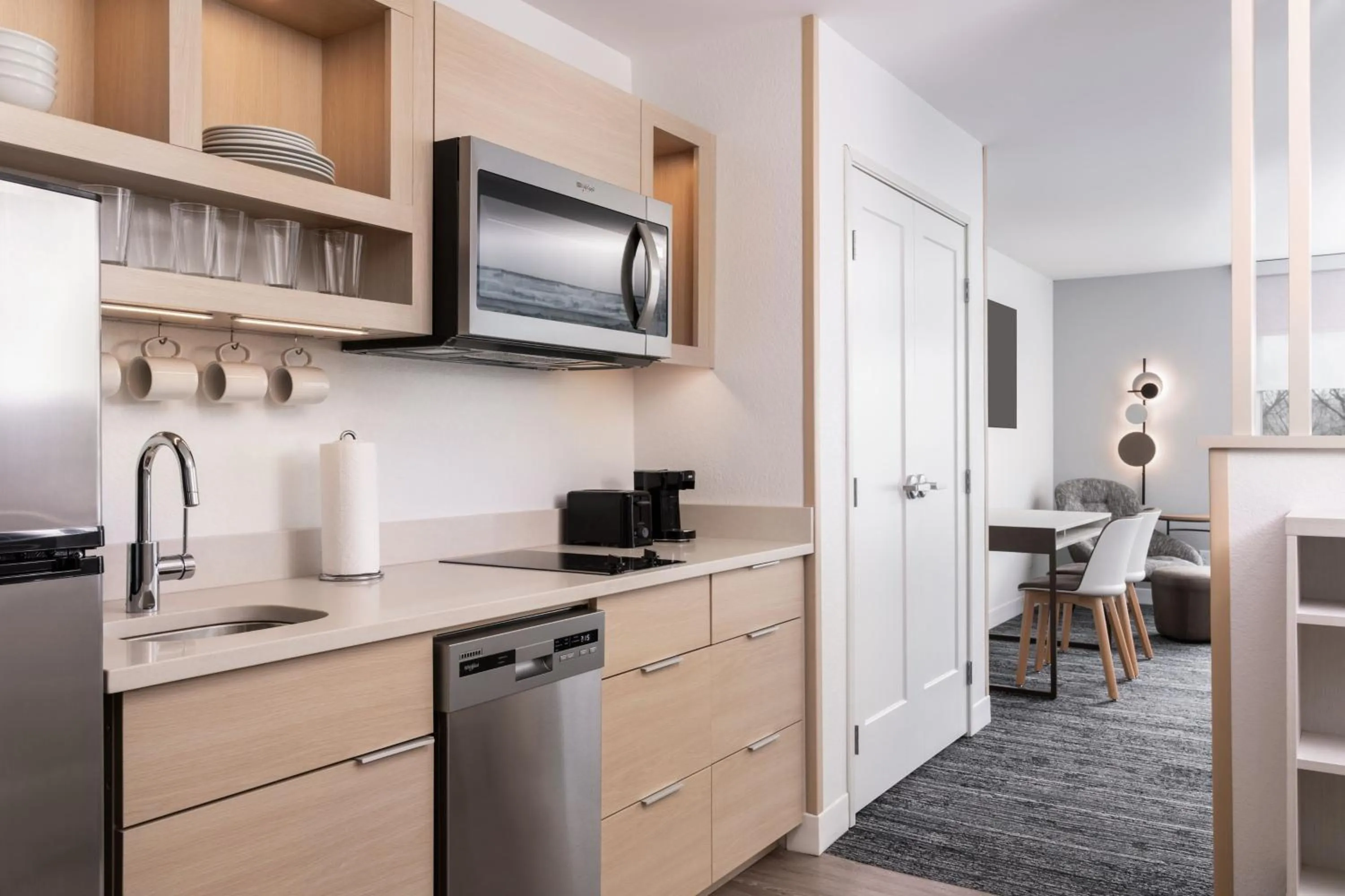 Kitchen or kitchenette in TownePlace Suites by Marriott New Philadelphia