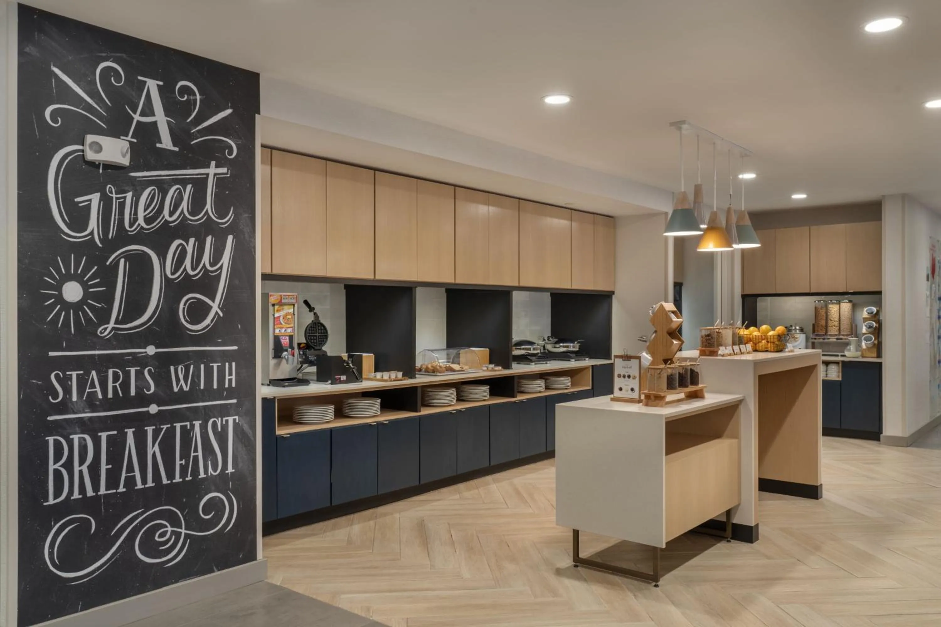 Breakfast in TownePlace Suites by Marriott New Philadelphia