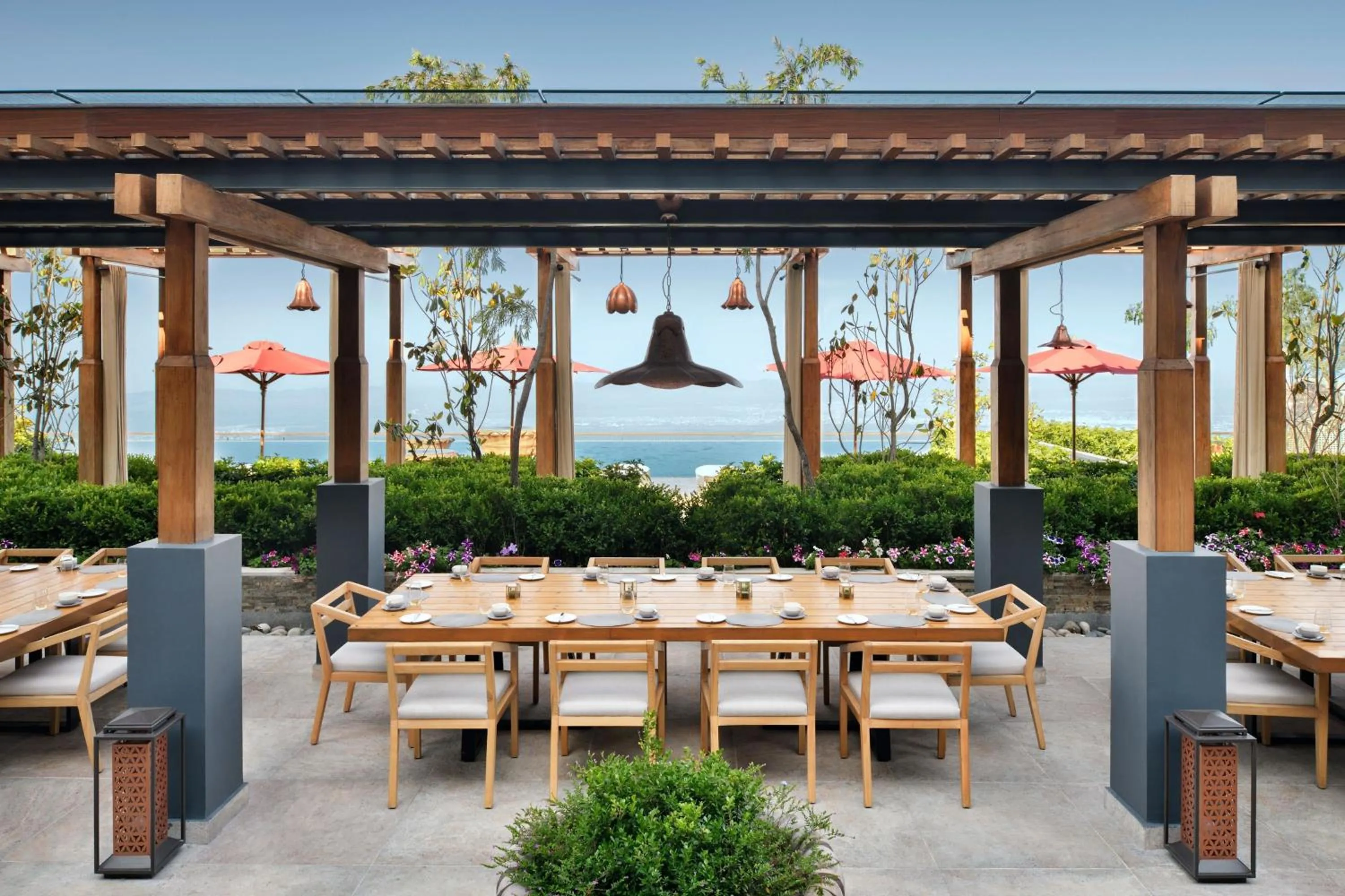 Restaurant/places to eat in The Westin Resort & Spa Himalayas