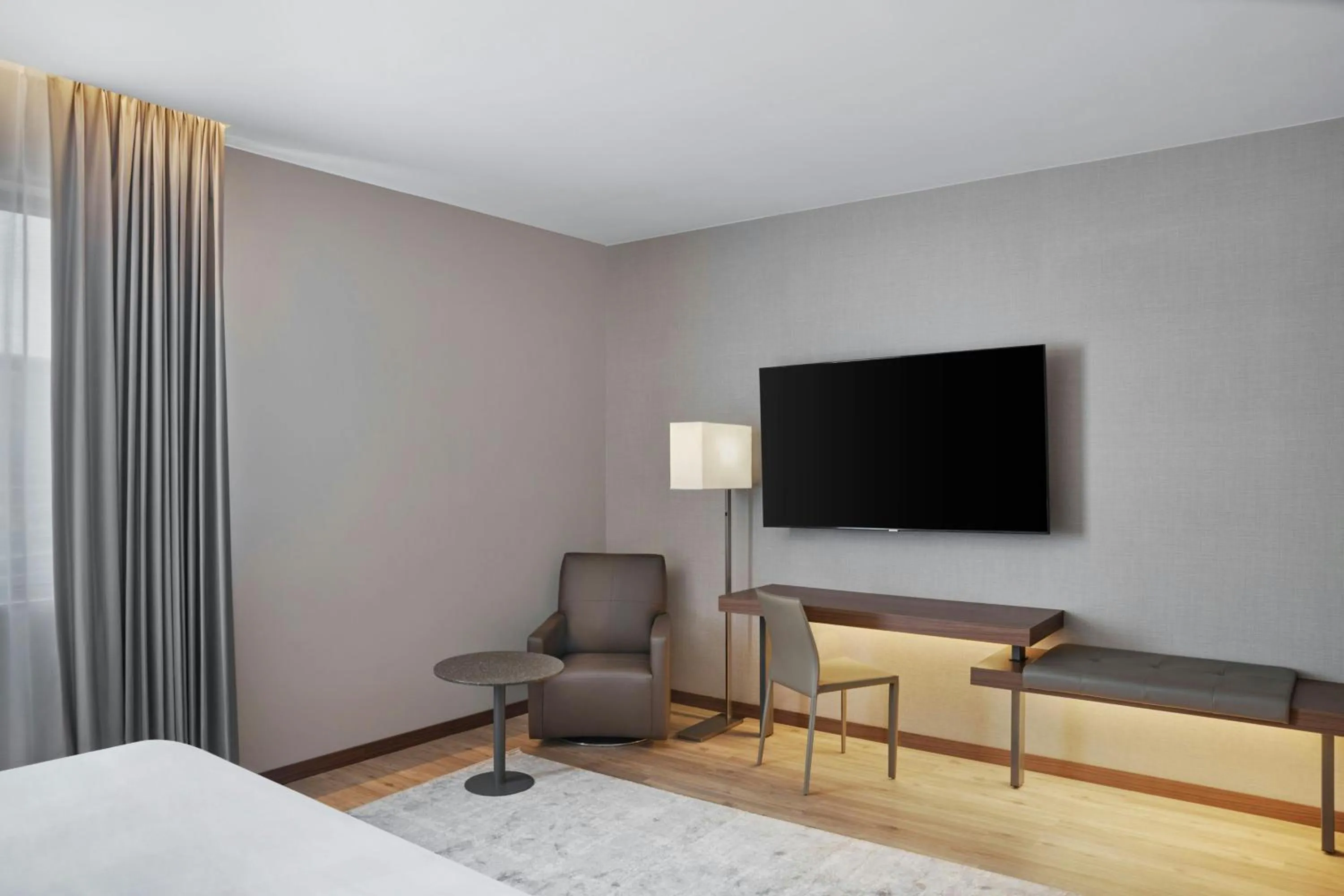 Photo of the whole room, Bed in AC Hotel by Marriott Saltillo