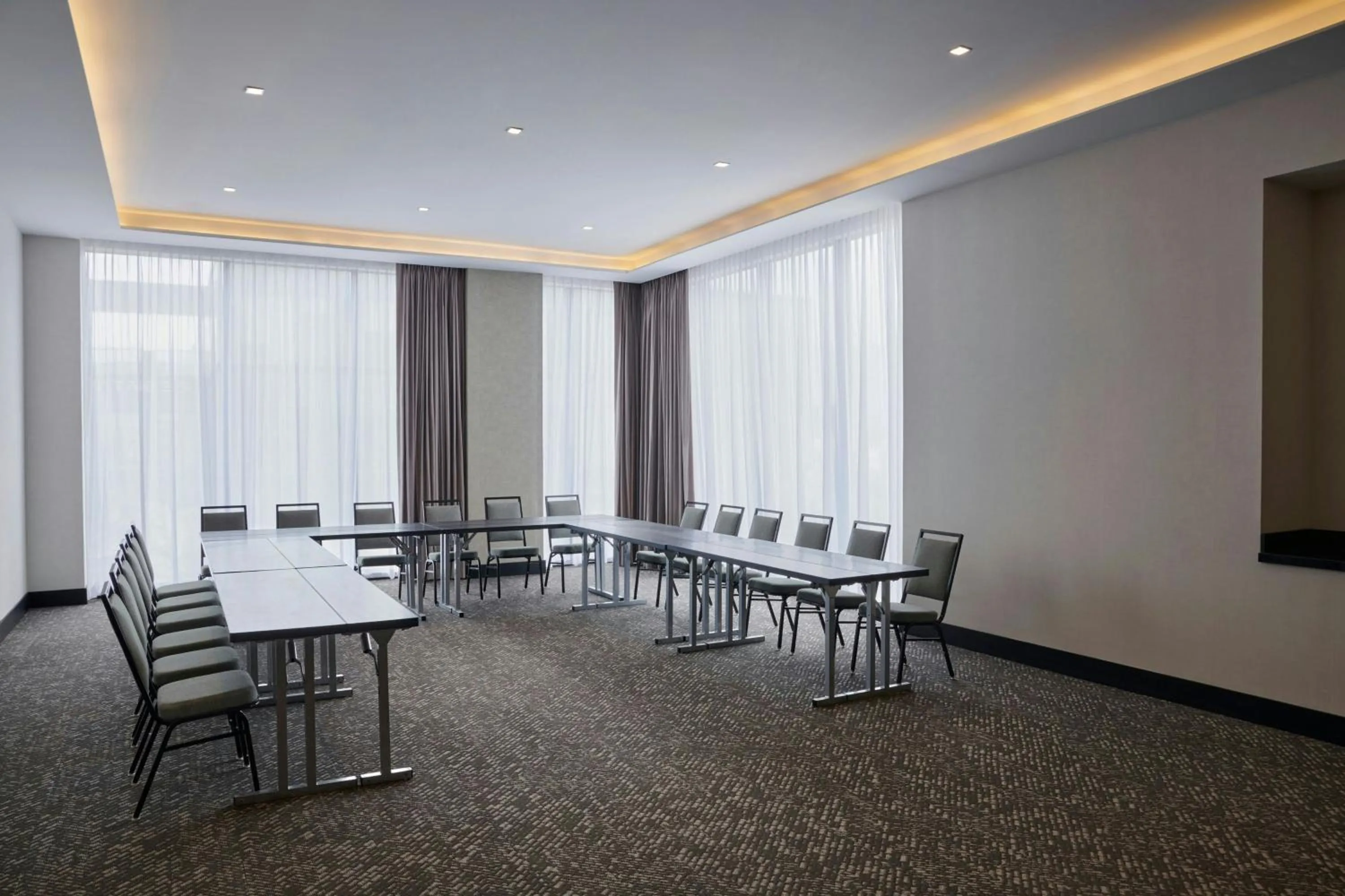 Meeting/conference room in AC Hotel by Marriott Saltillo