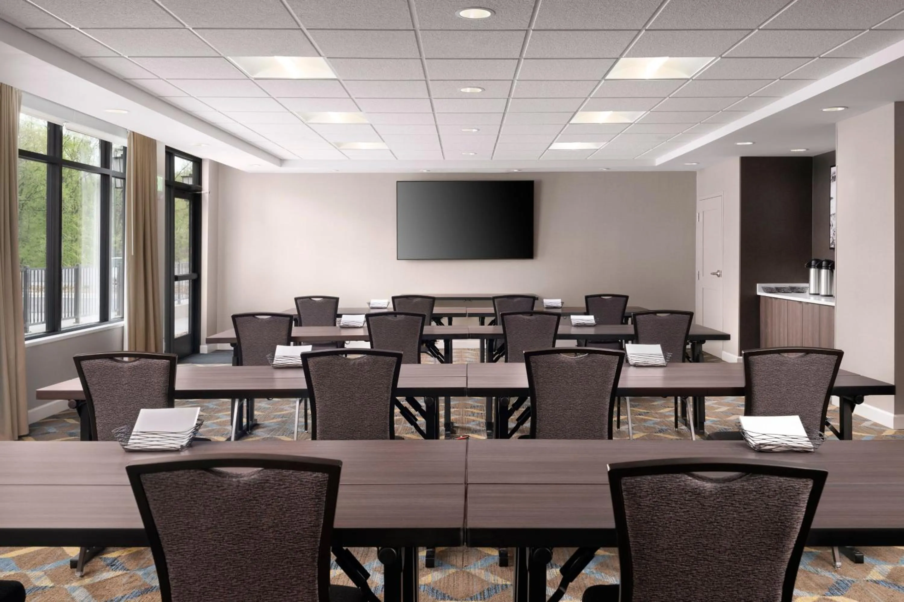 Meeting/conference room in Residence Inn Rochester Mayo Clinic Area South