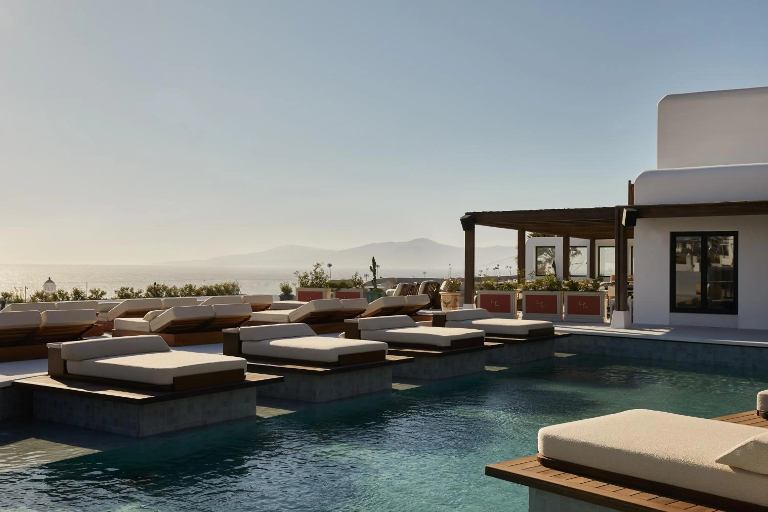 Swimming pool in Anandes Hotel