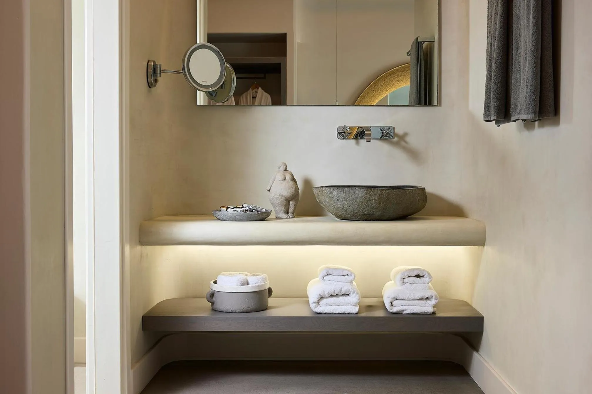 Amazon Mykonos Suites & Spa