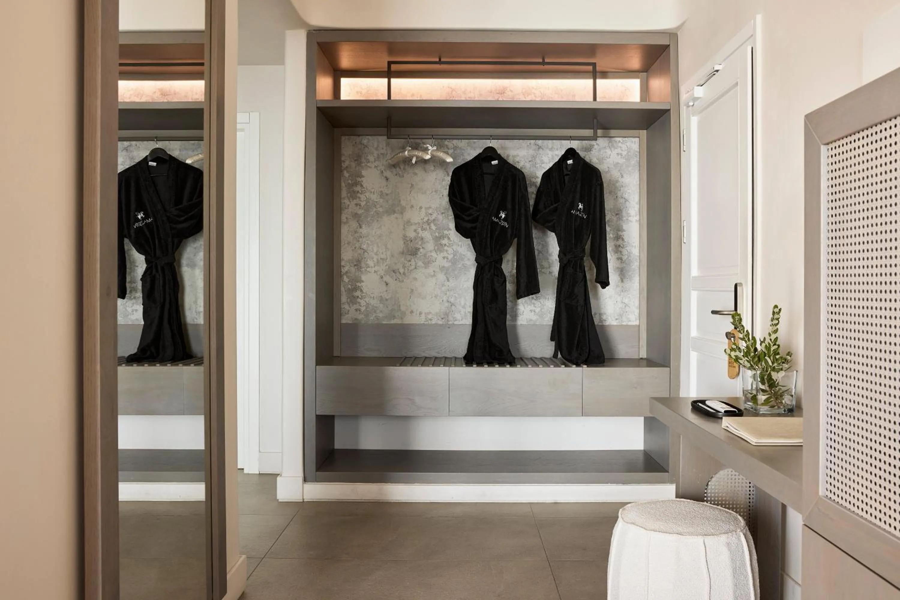 Amazon Mykonos Suites & Spa