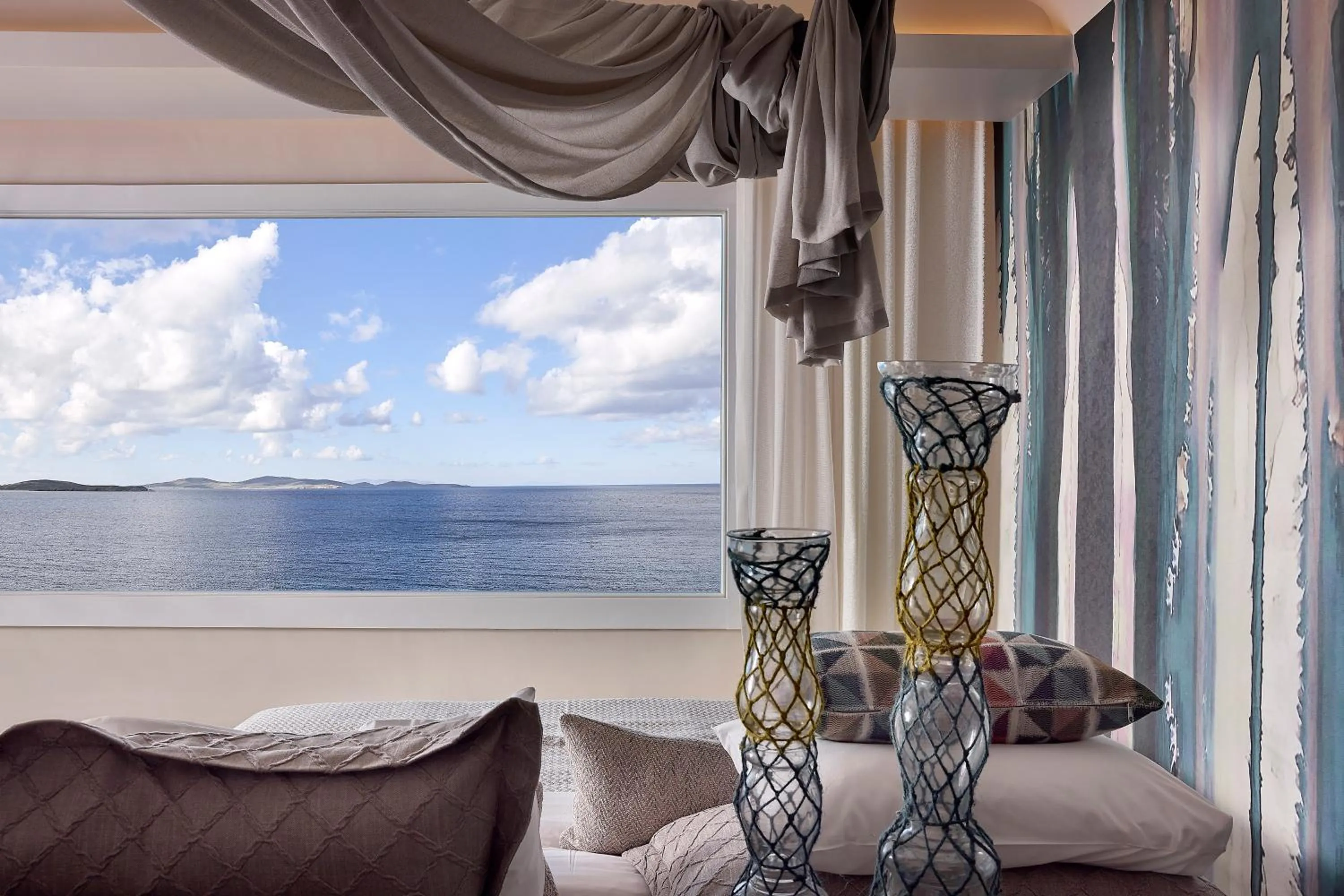 Amazon Mykonos Suites & Spa