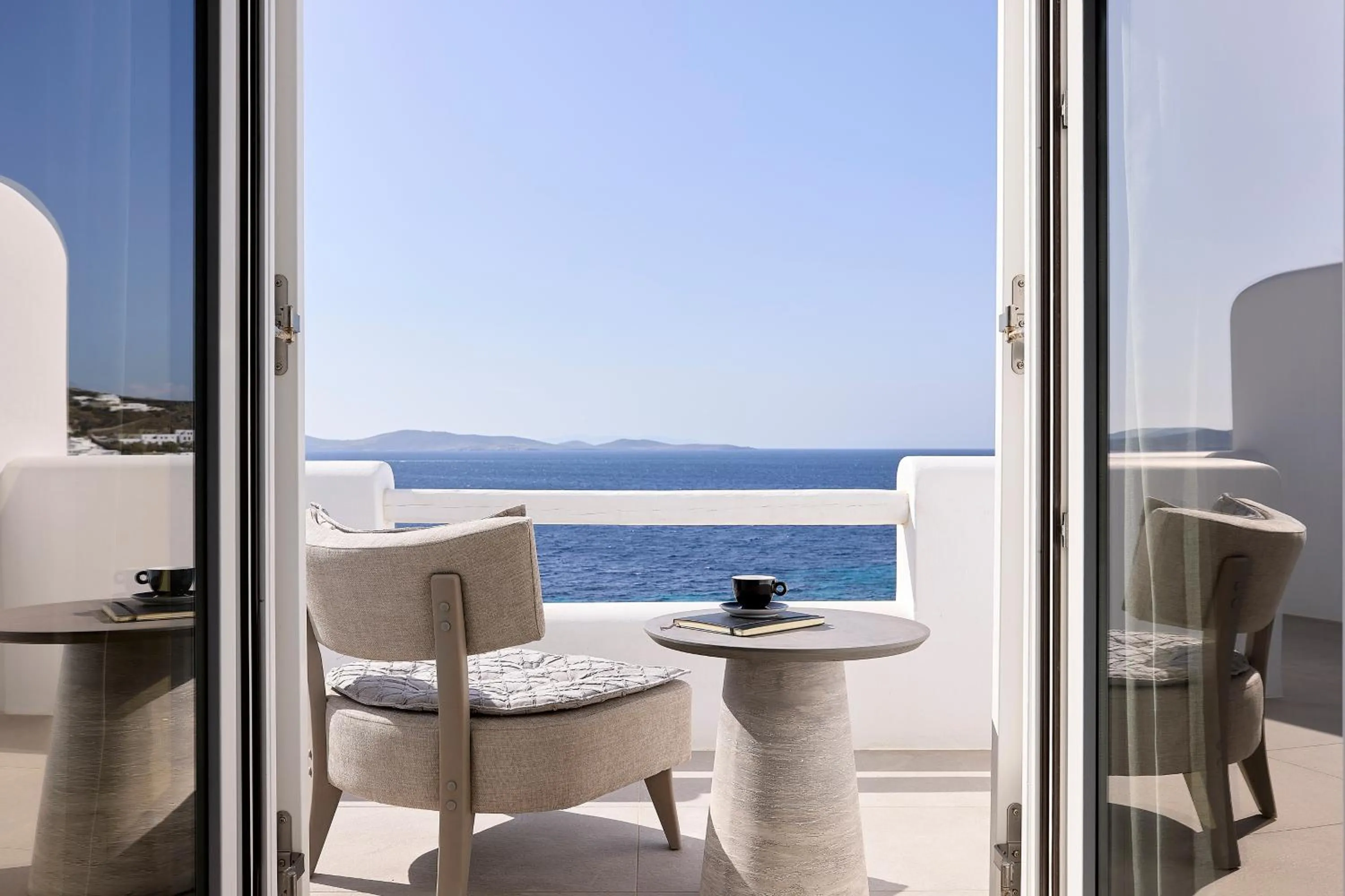 Amazon Mykonos Suites & Spa