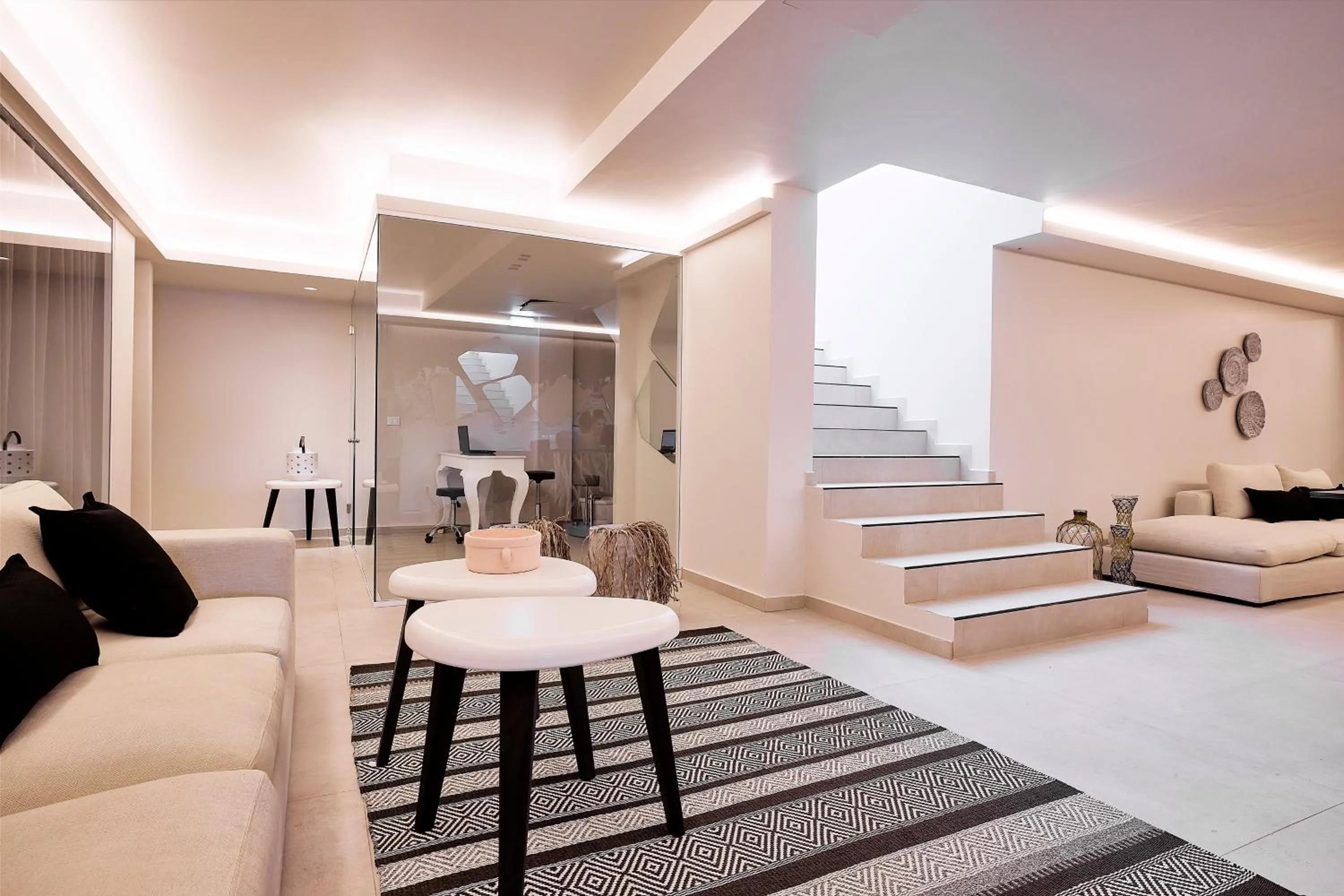 Amazon Mykonos Suites & Spa