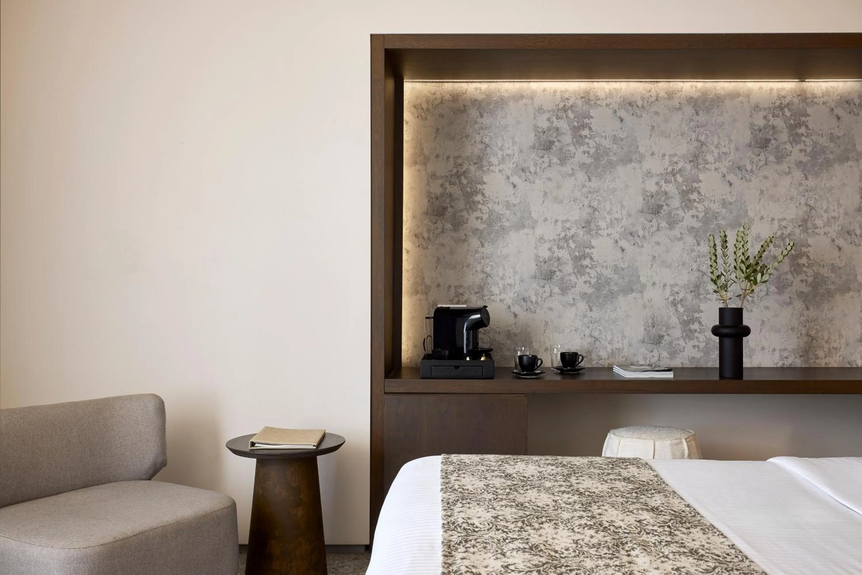 Bed in Amazon Mykonos Suites & Spa