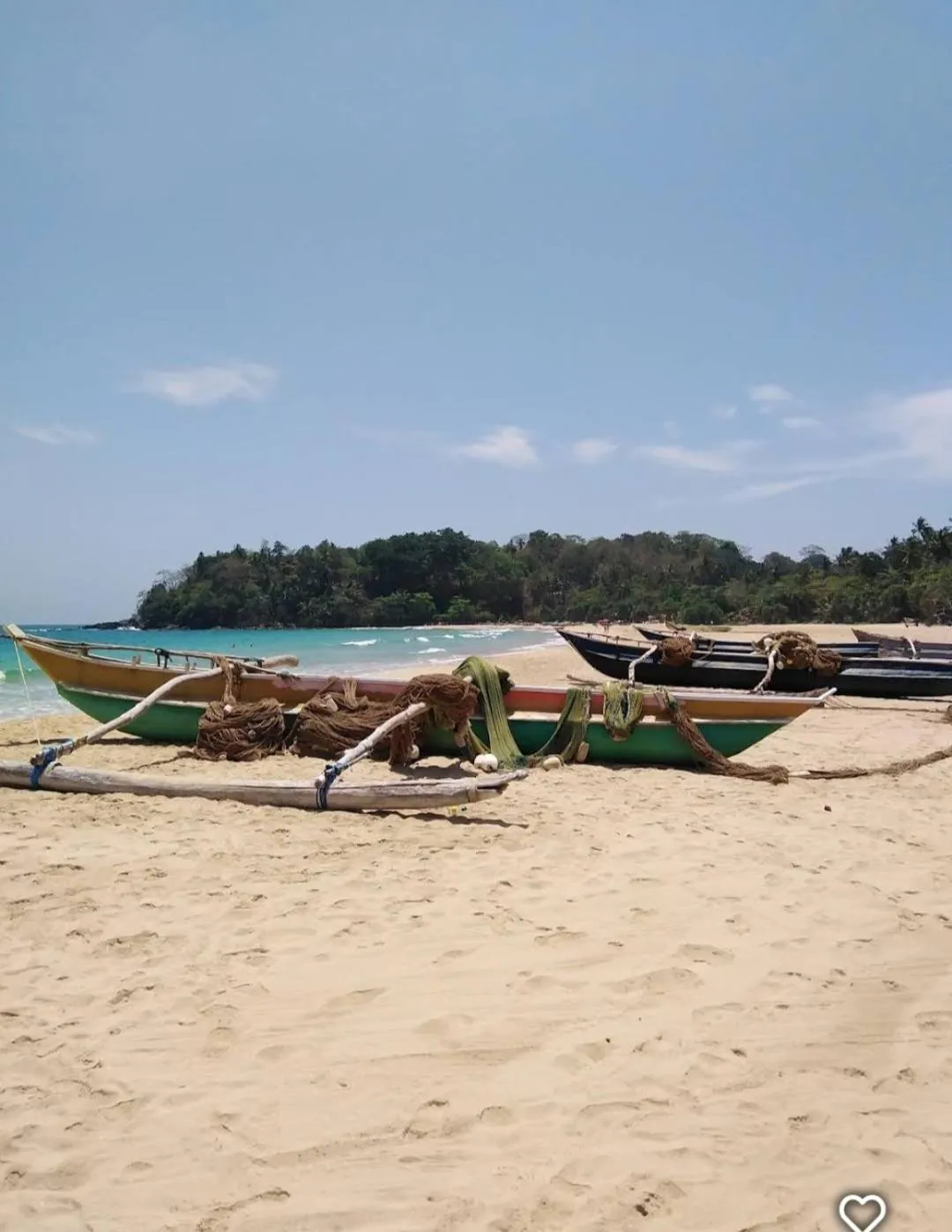 Beach in Serendip Villa Holiday Home Talalla Sri Lanka
