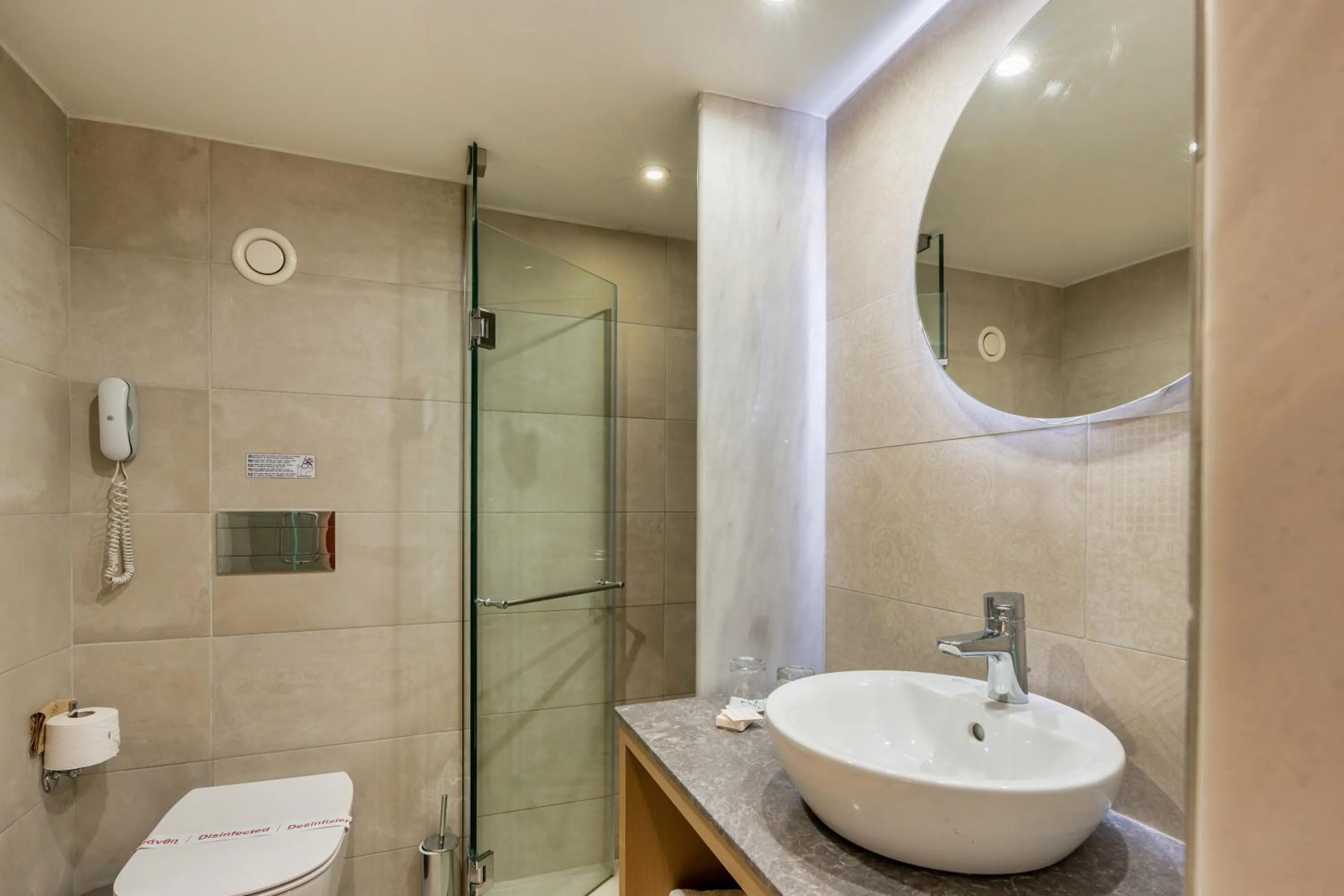 Shower in Minos Hotel