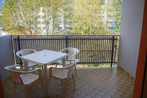 Adorable apartment with nice balcony - Beahost