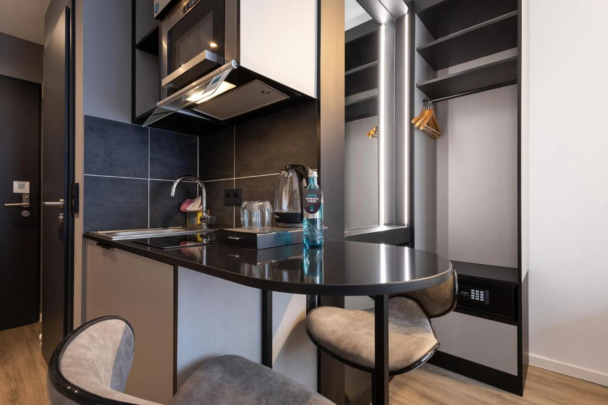 kitchen in GINN Apartment-Hotel Stuttgart-Esslingen
