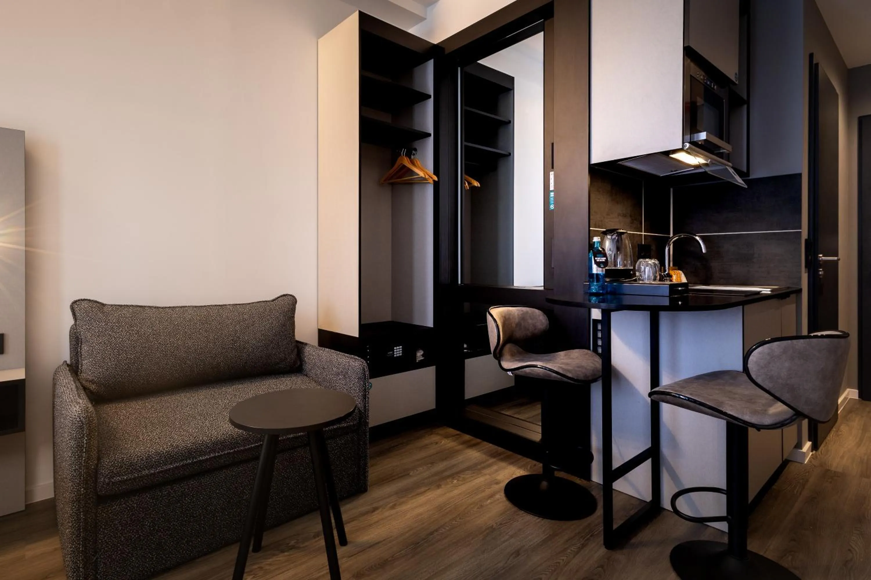 Photo of the whole room in GINN Apartment-Hotel Stuttgart-Esslingen