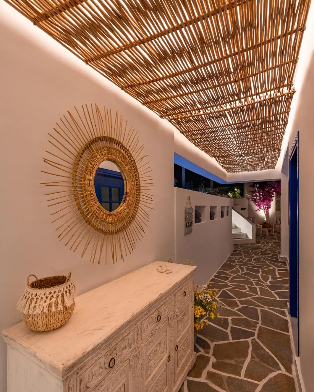 Lounge or bar in Airotel Alexandros