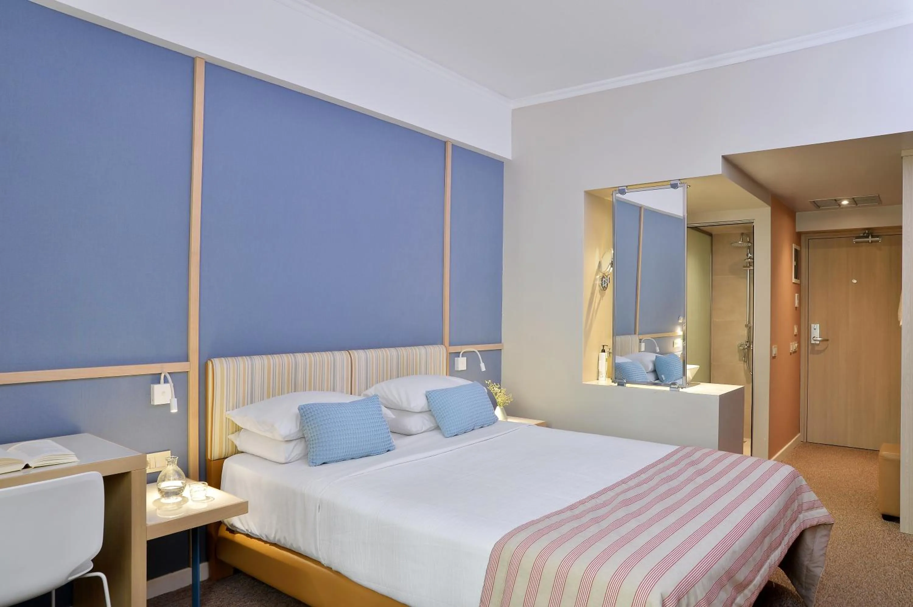 Bed in Airotel Alexandros