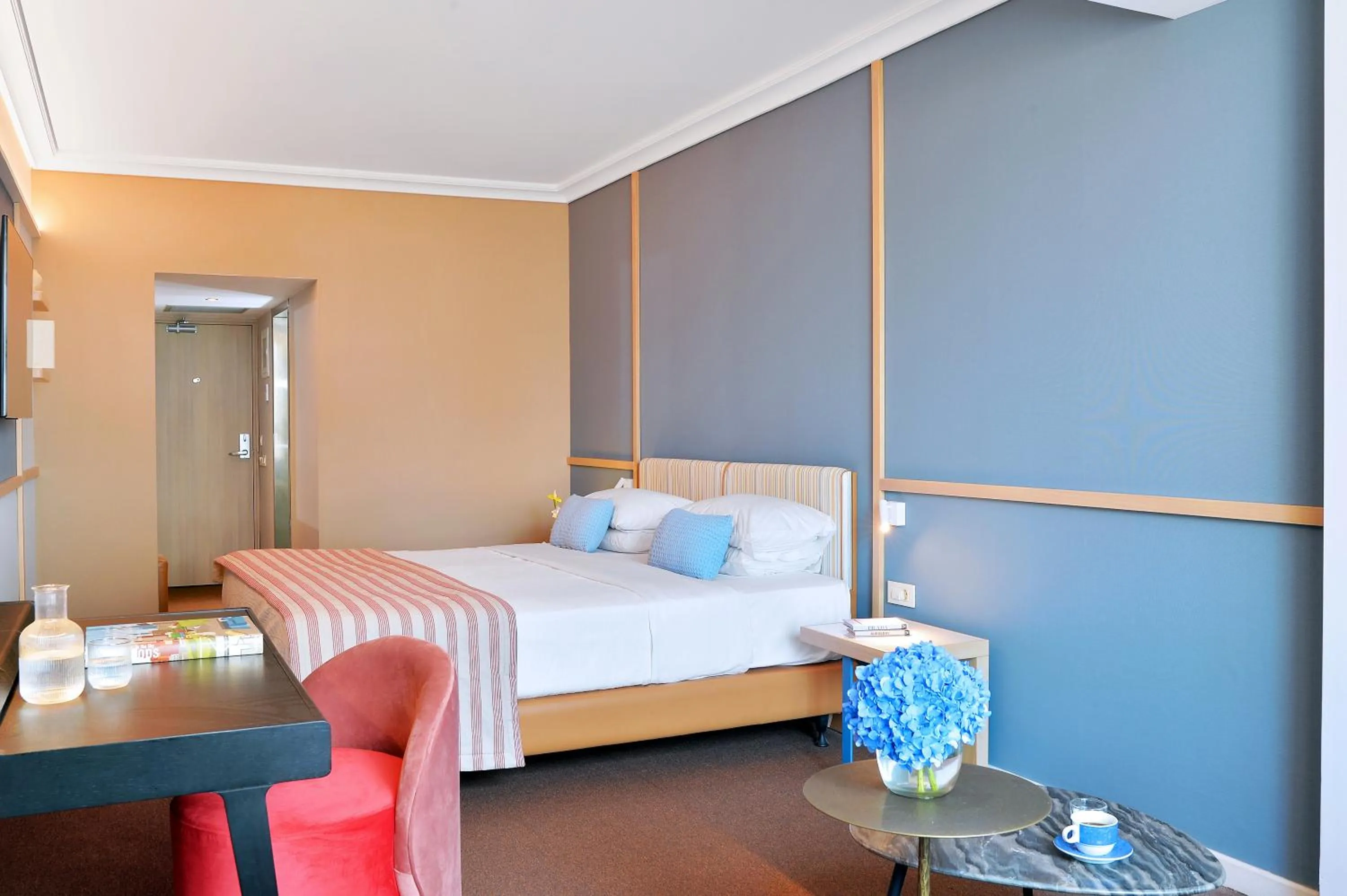 Bed in Airotel Alexandros