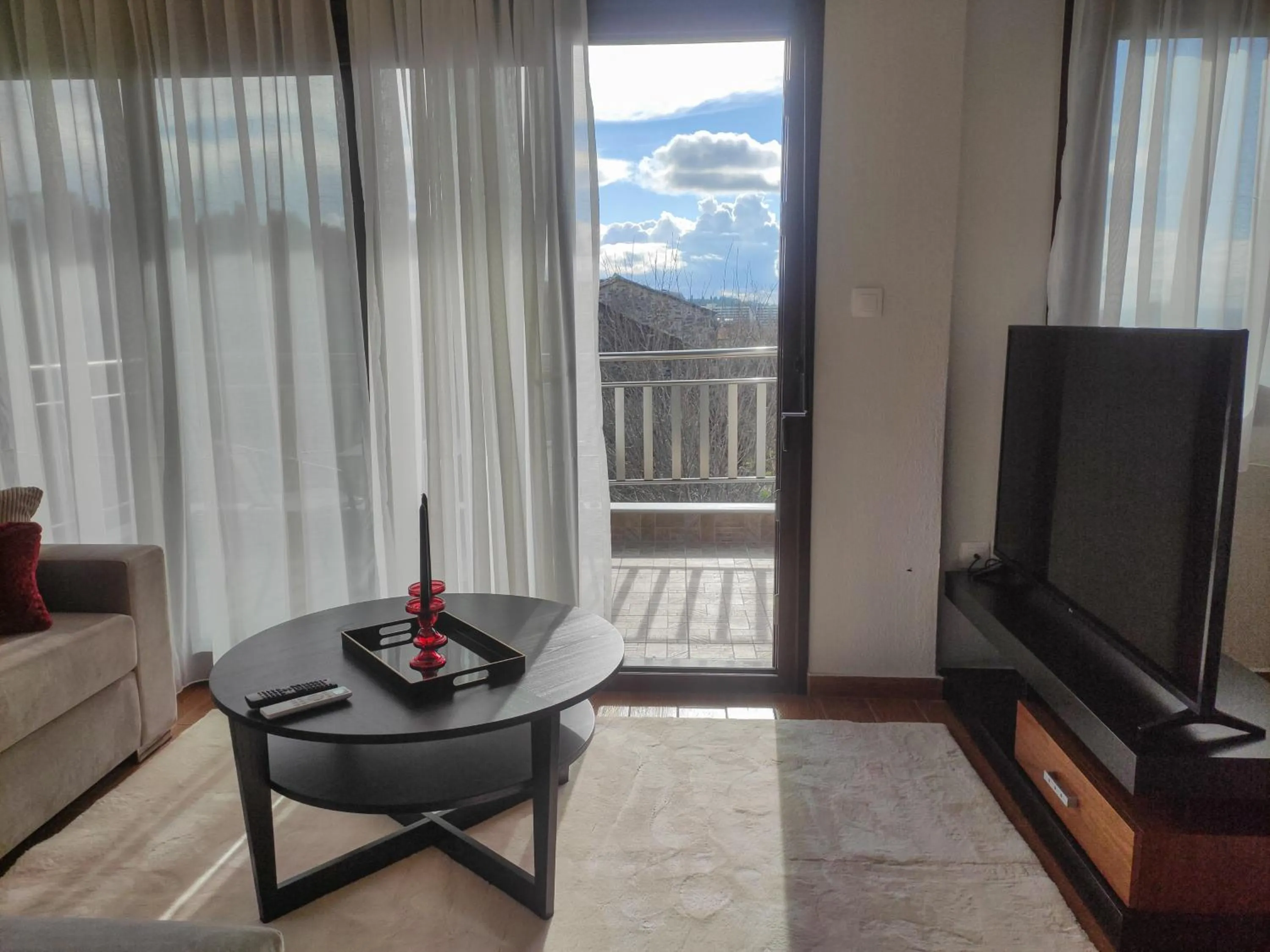 TV and multimedia in Kashmir Luxury Apartments