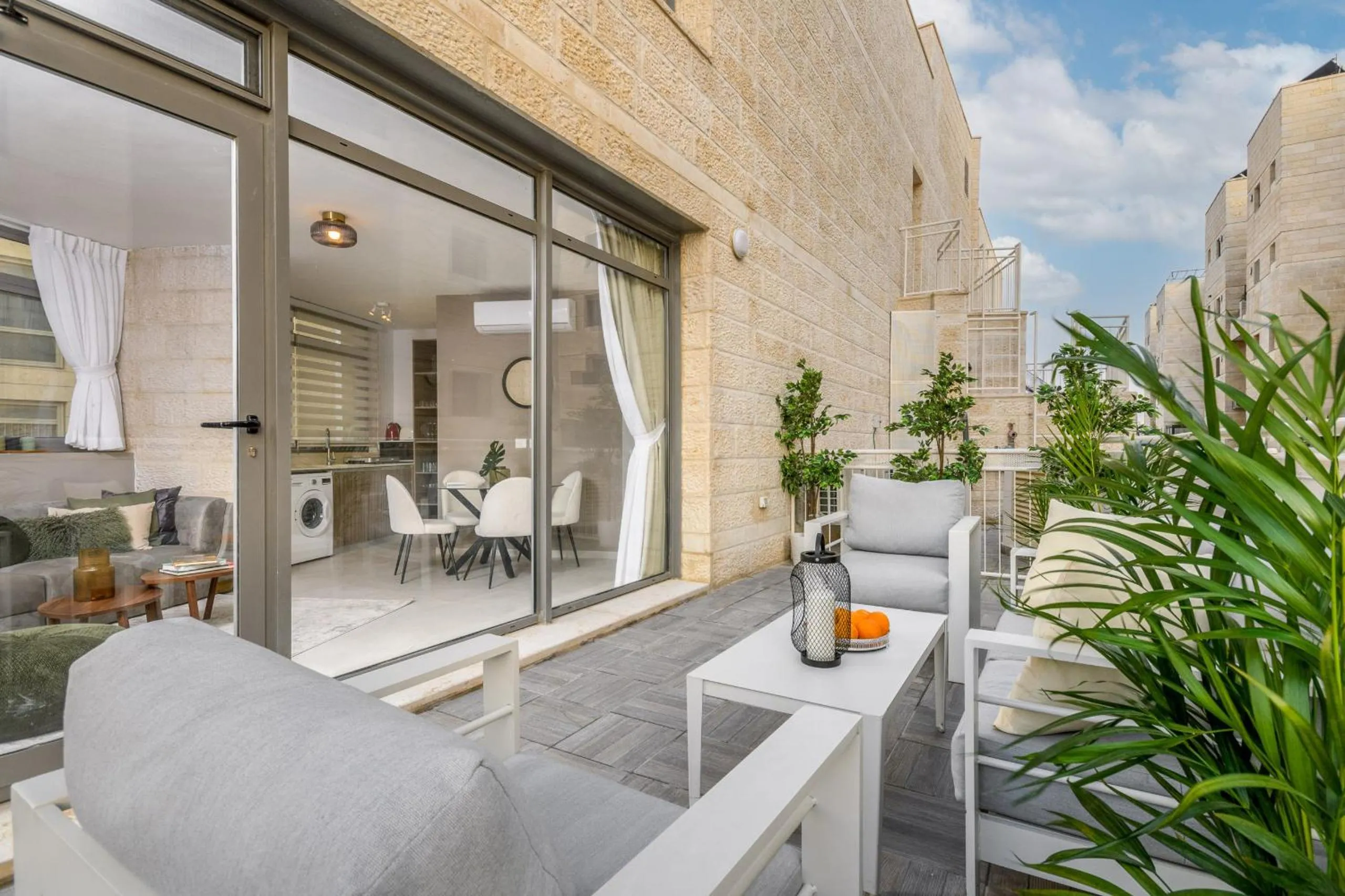 Balcony/Terrace in Unique Mini Penthouse In The Heart Of Jerusalem