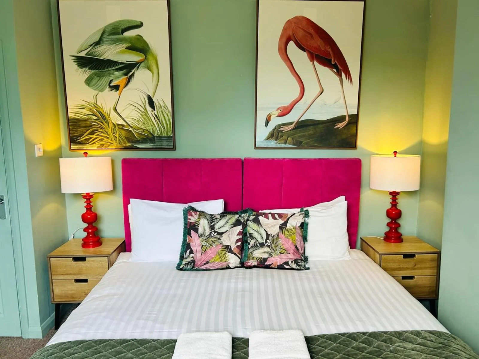 Bedroom, Bed in Dorset Green Two By My Getaways