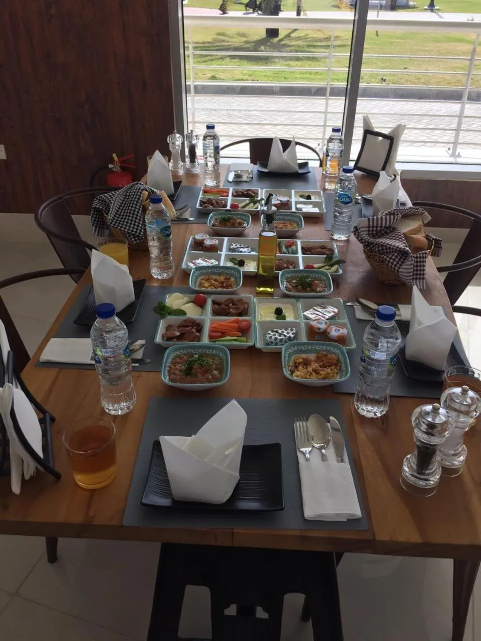 Restaurant/places to eat in Turquoise Resorts