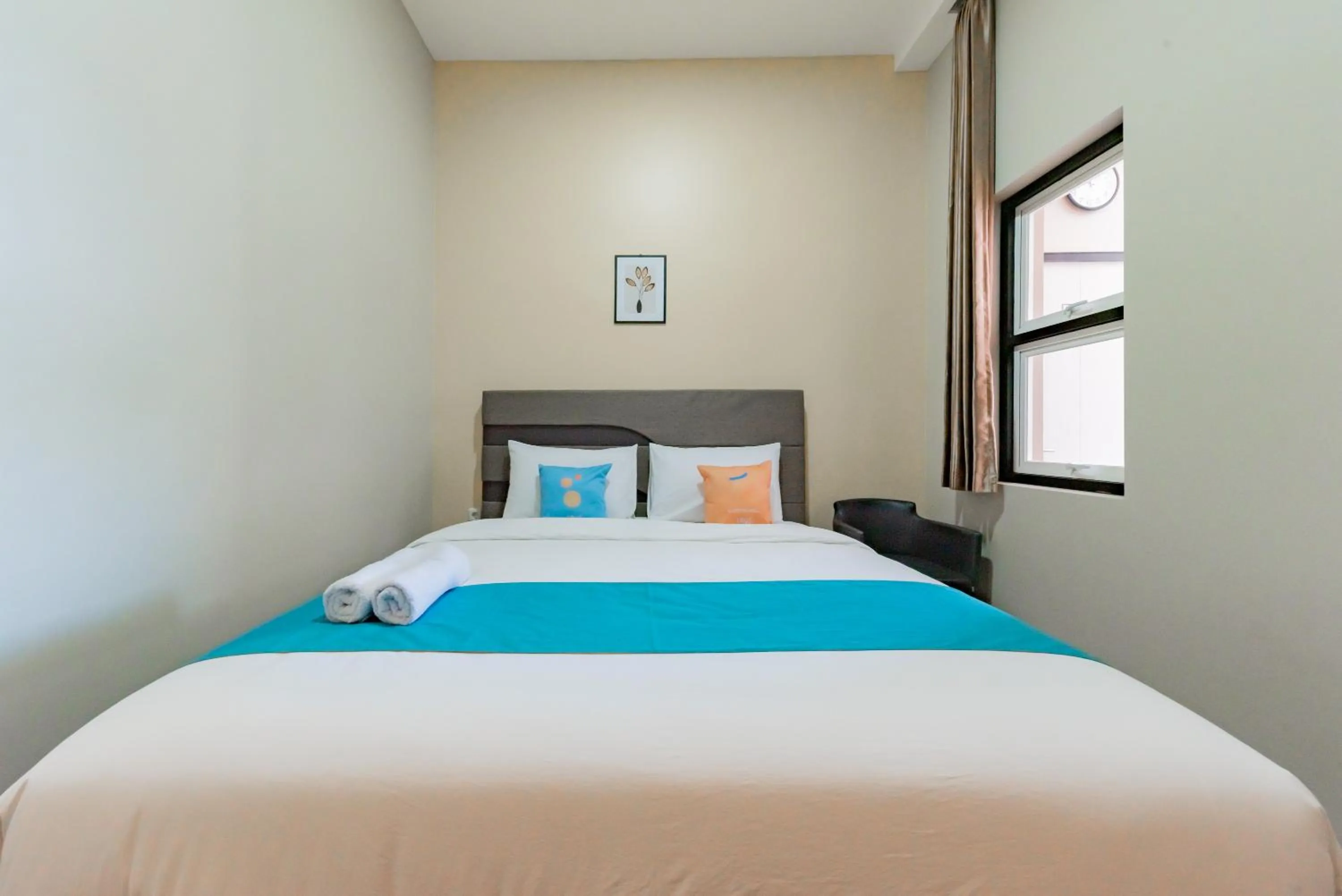 Bedroom, Bed in Sans Hotel Berau Square