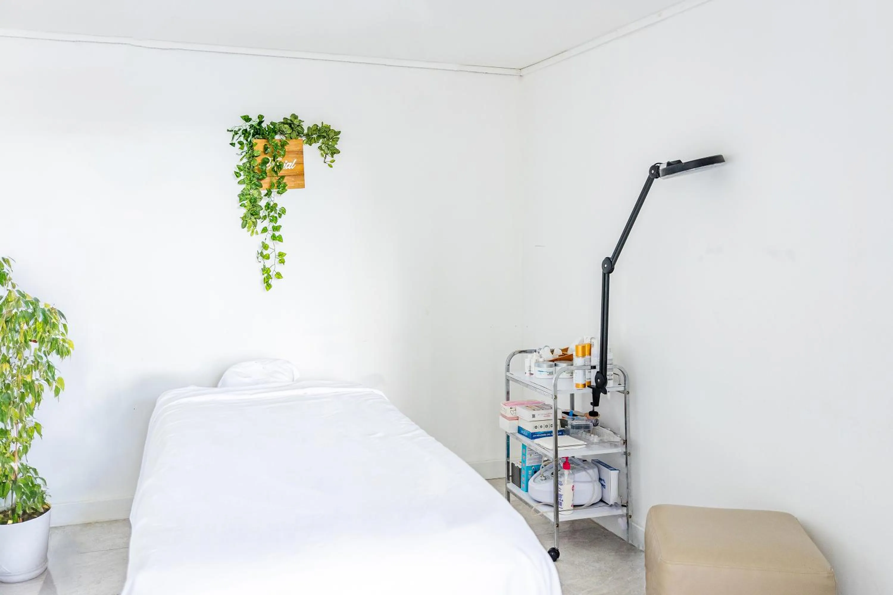 Spa and wellness centre/facilities, Bed in Sherry Frontenac Oceanfront