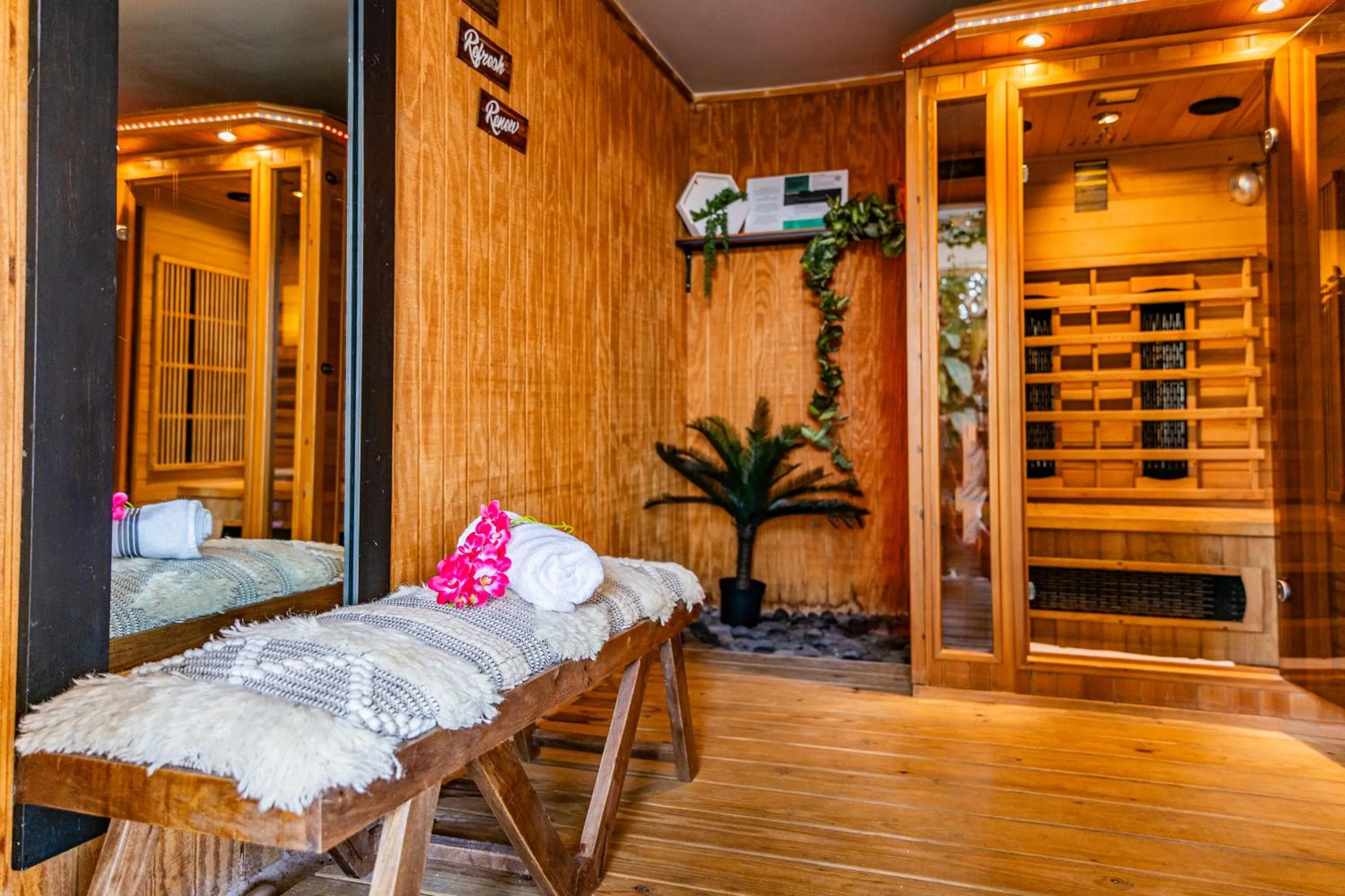 Spa and wellness centre/facilities in Sherry Frontenac Oceanfront