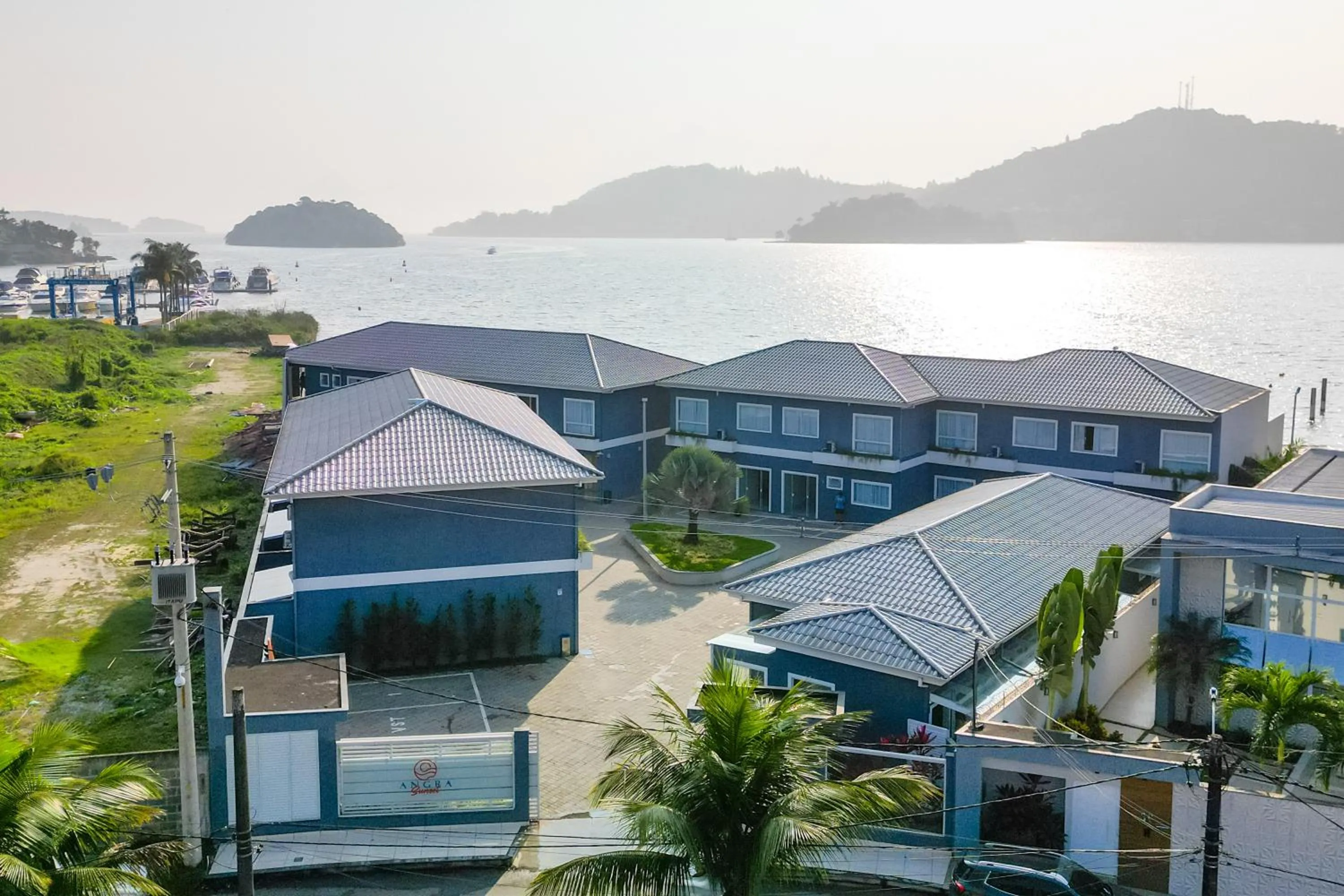 Property building in VELINN Pousada Angra Sunset