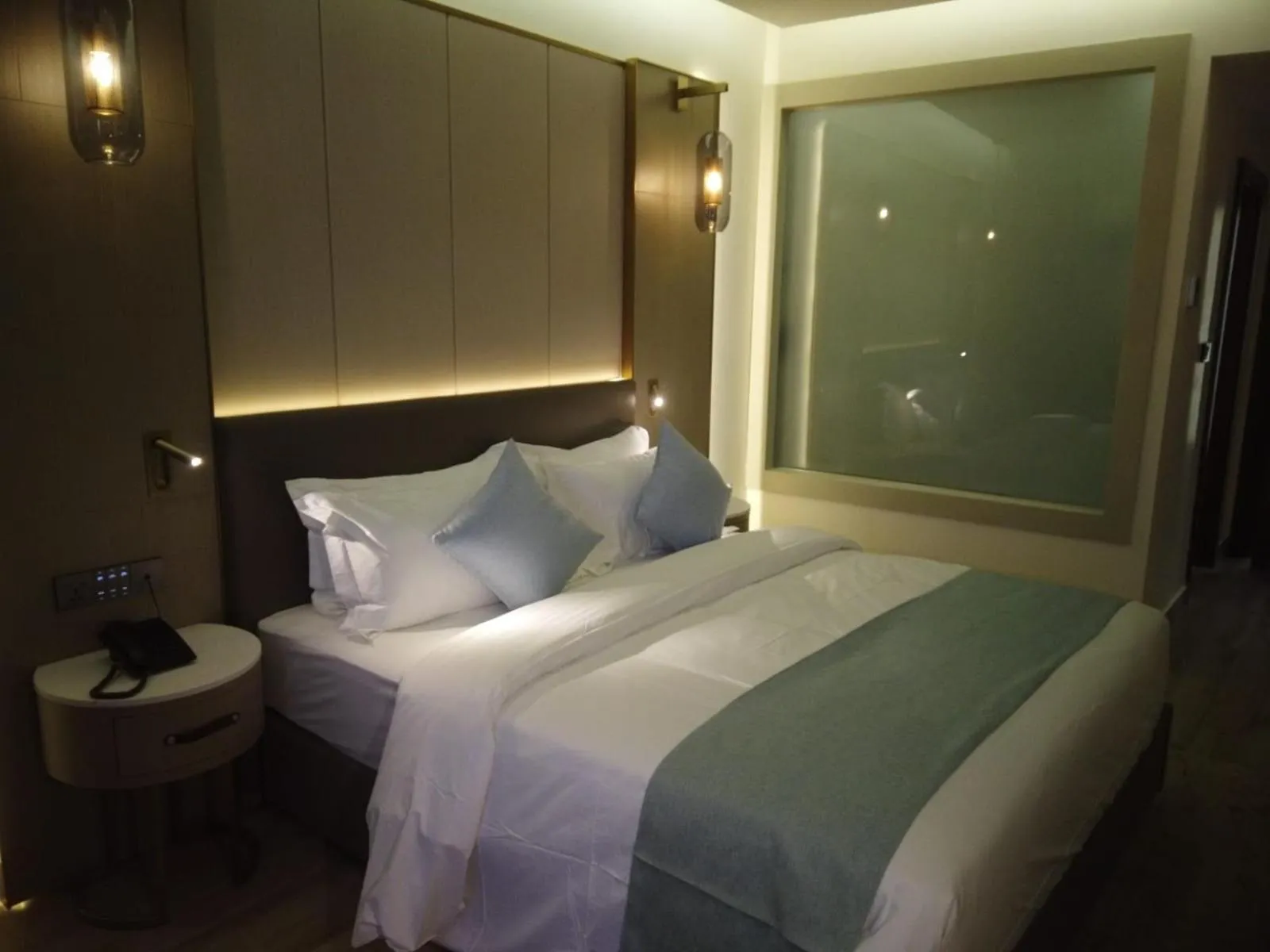 Bedroom, Bed in H Luxury Hotel