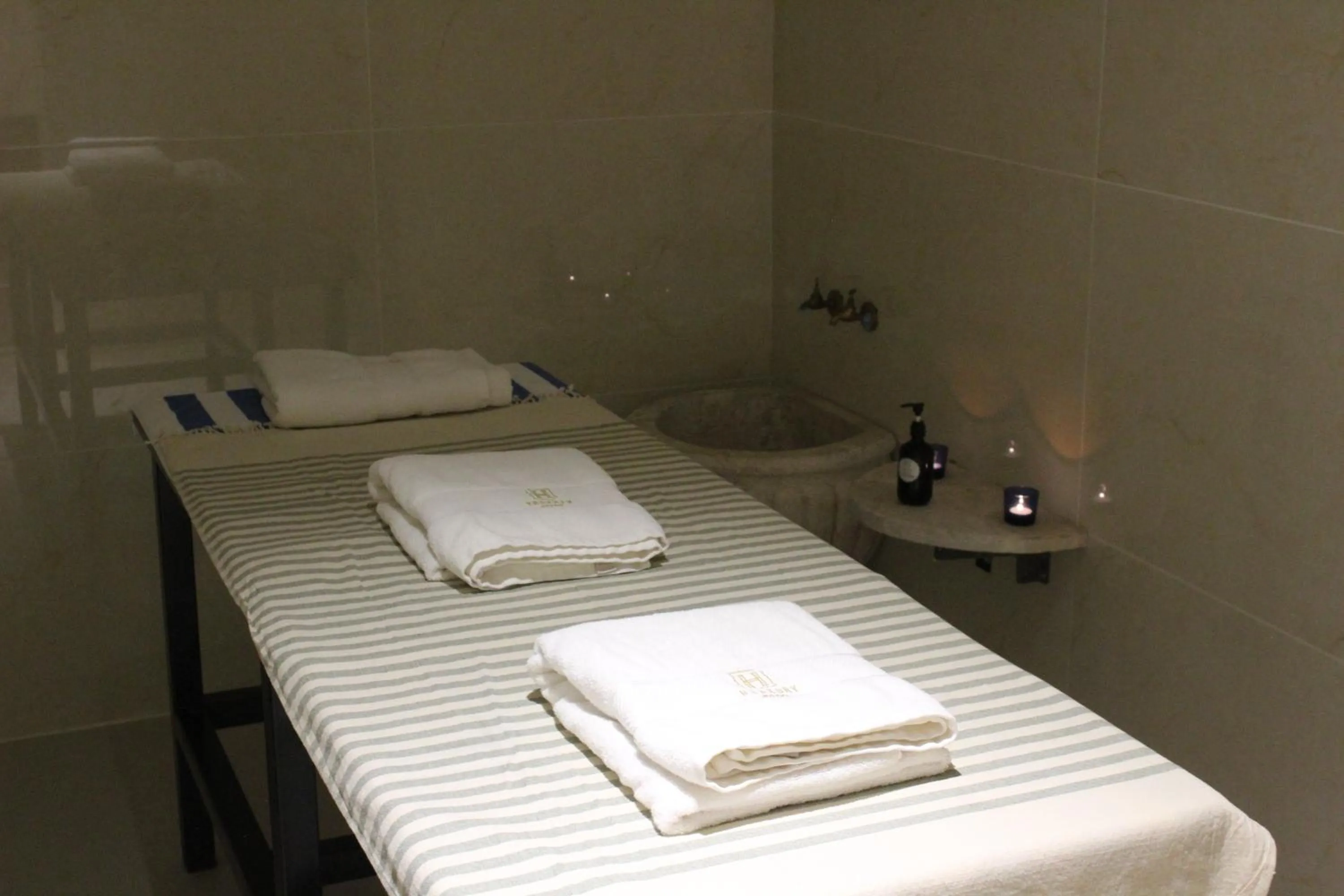 Bed in H Luxury Hotel