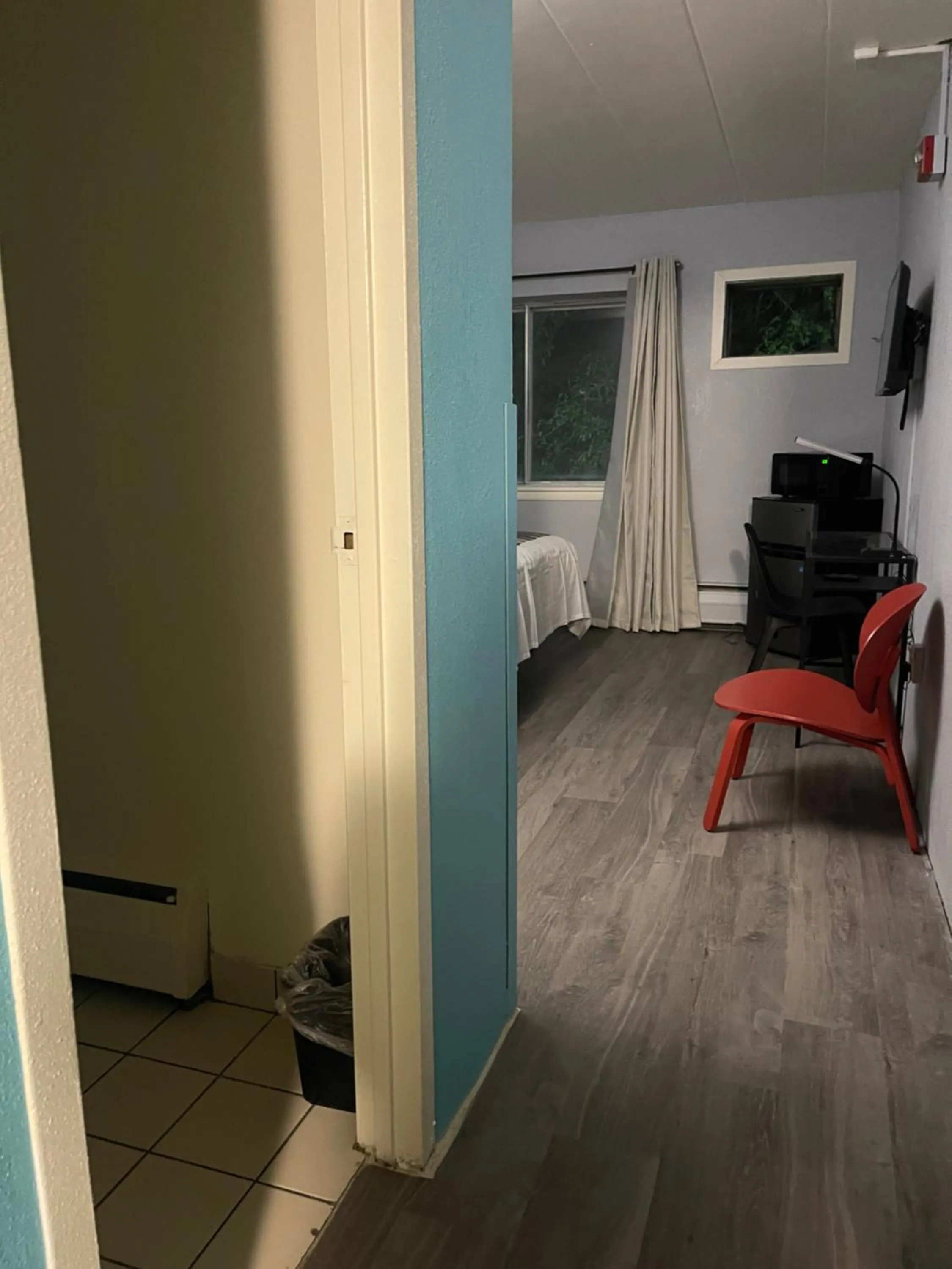 Bedroom, Bed in Valued Stay Aloha