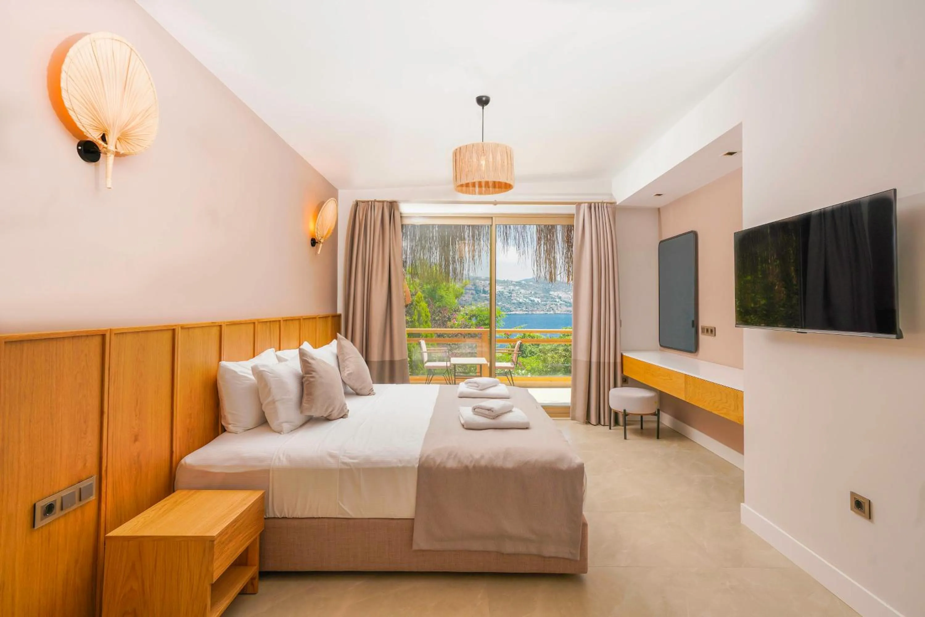 Bedroom, Bed in Likya Gardens Hotel