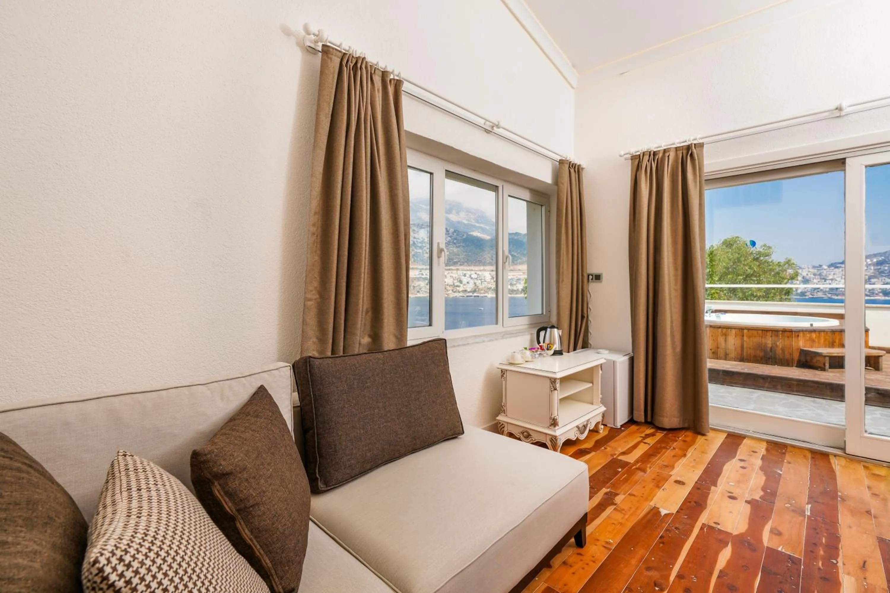 Living room in Likya Gardens Hotel