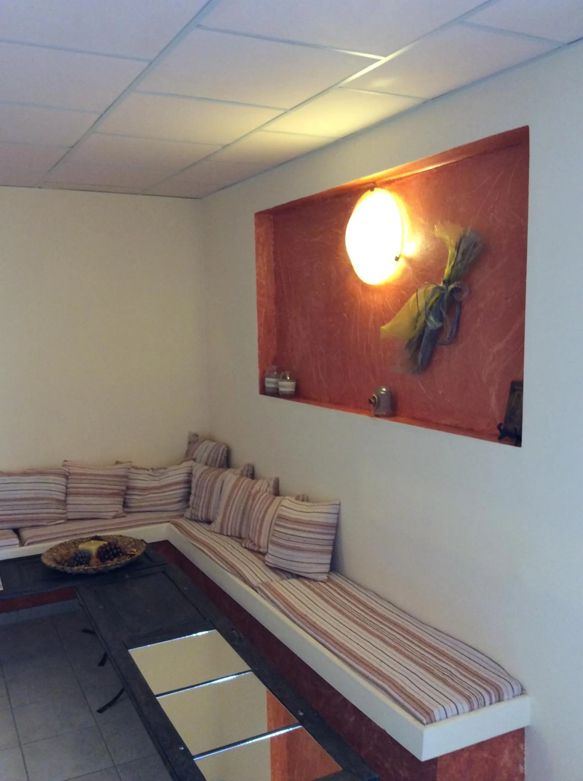 Area and facilities in Rozos Hotel