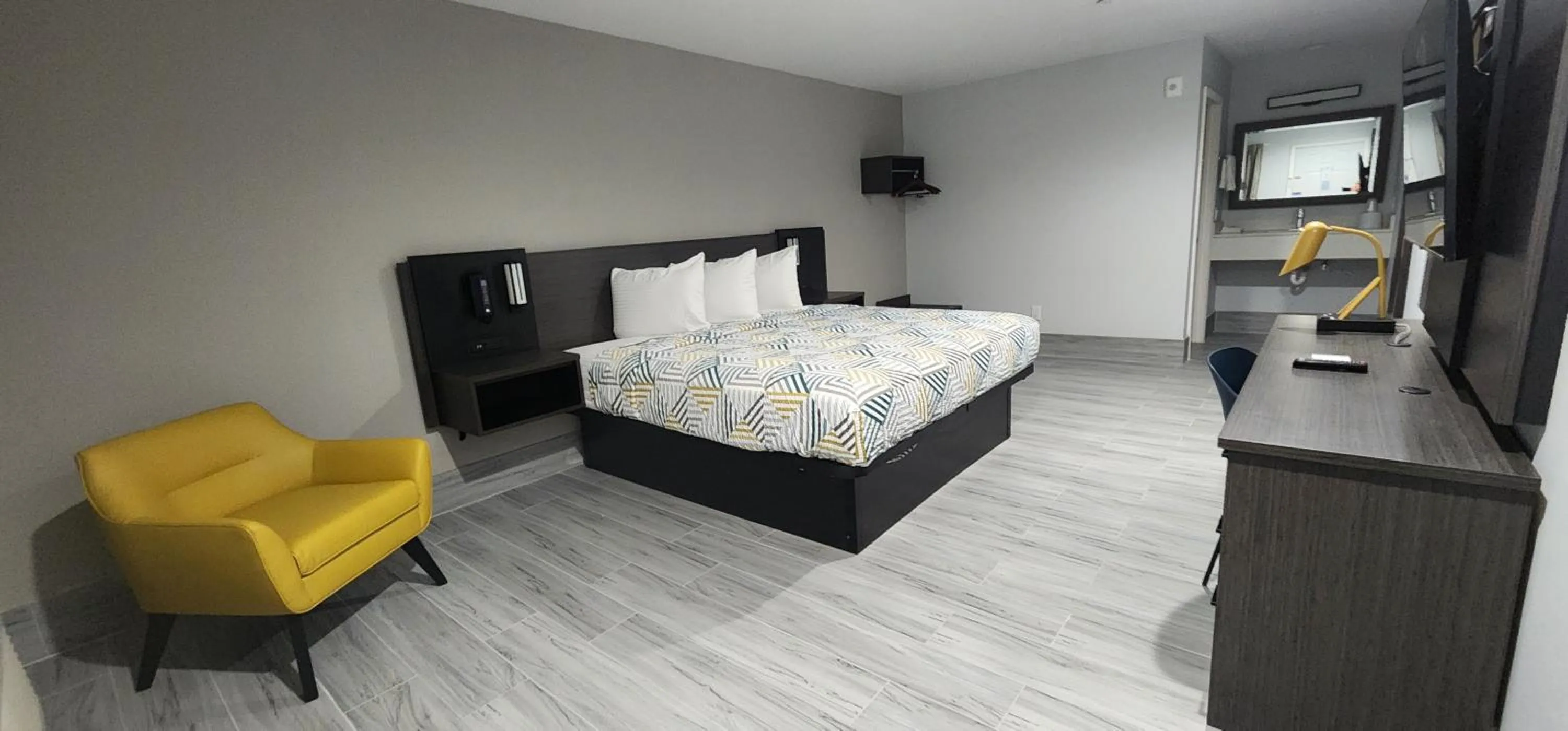 Bed in Motel 6 Aransas Pass TX