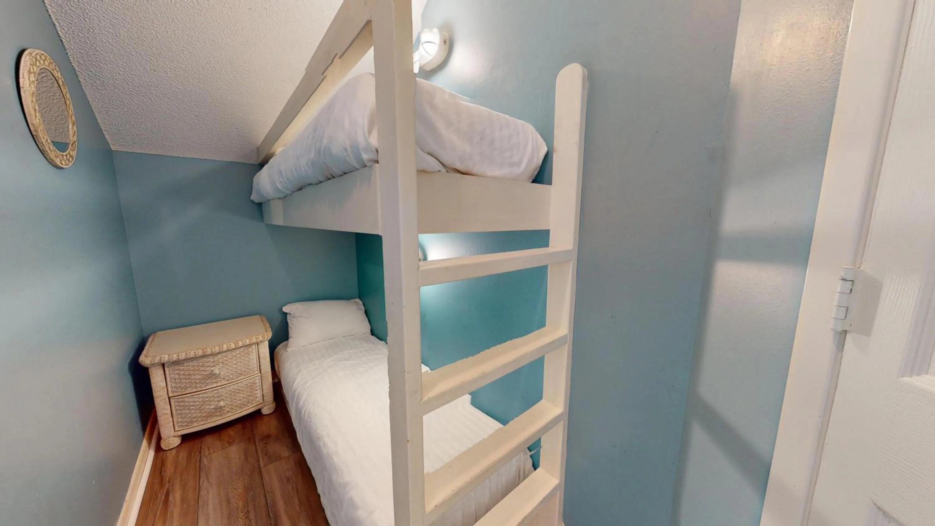 Bed in Tivoli 5246