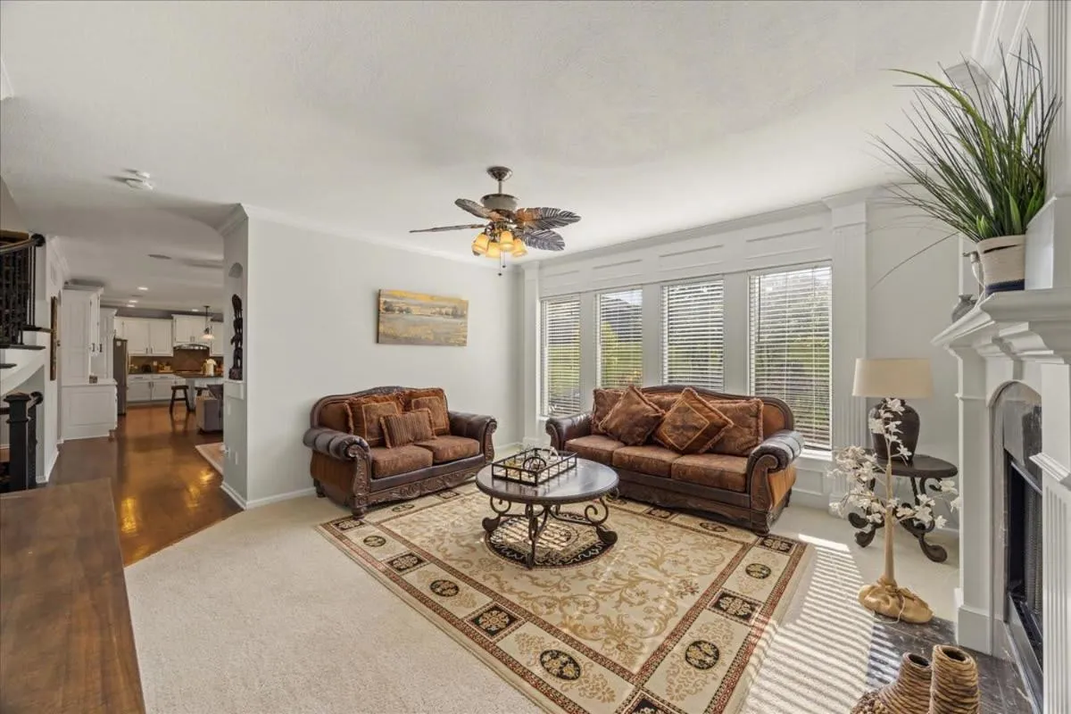 Beautiful relaxing private villa next to a pond smart home and Traeger Grill