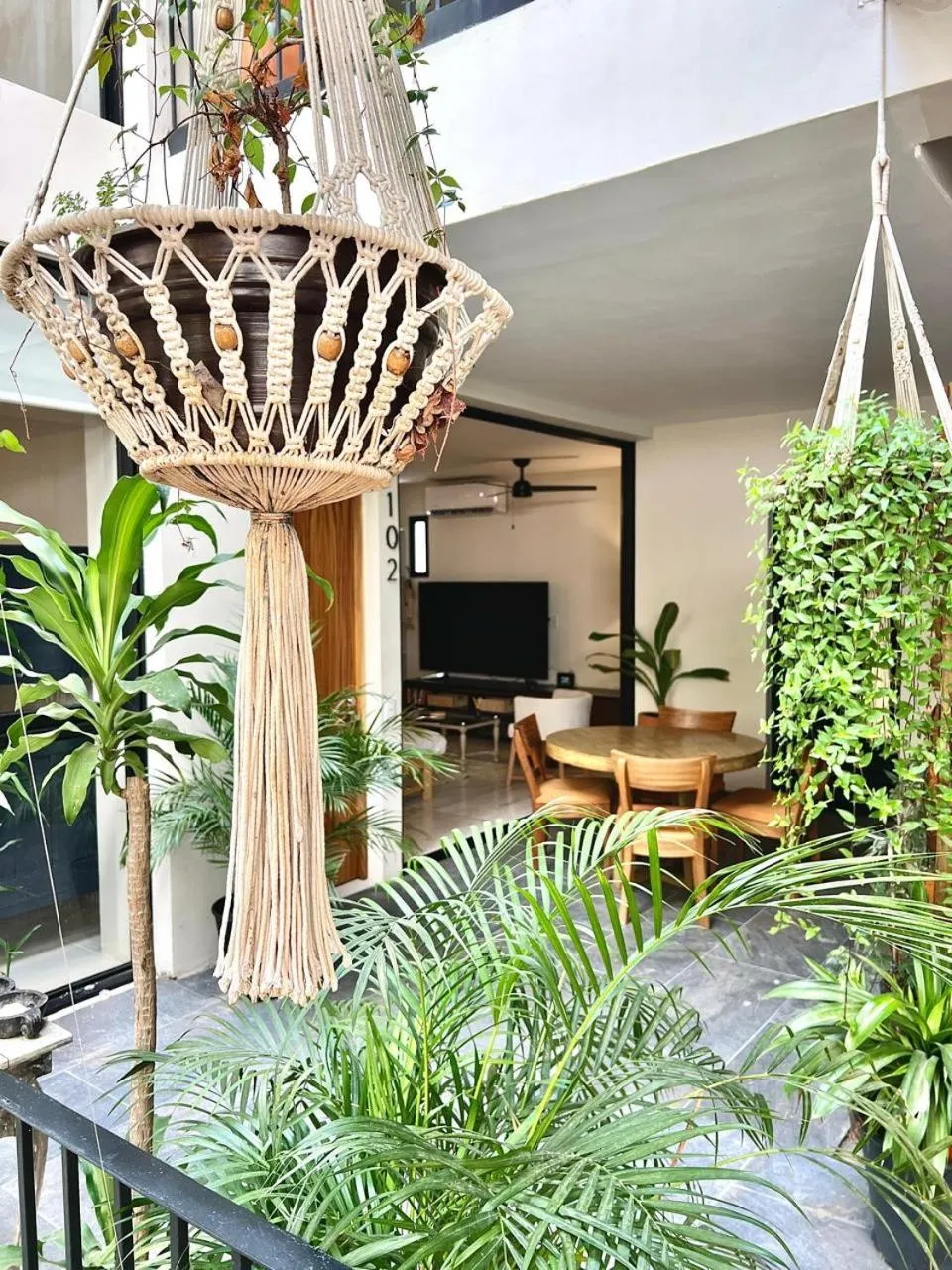 Living room in HOTEL BIULÚ