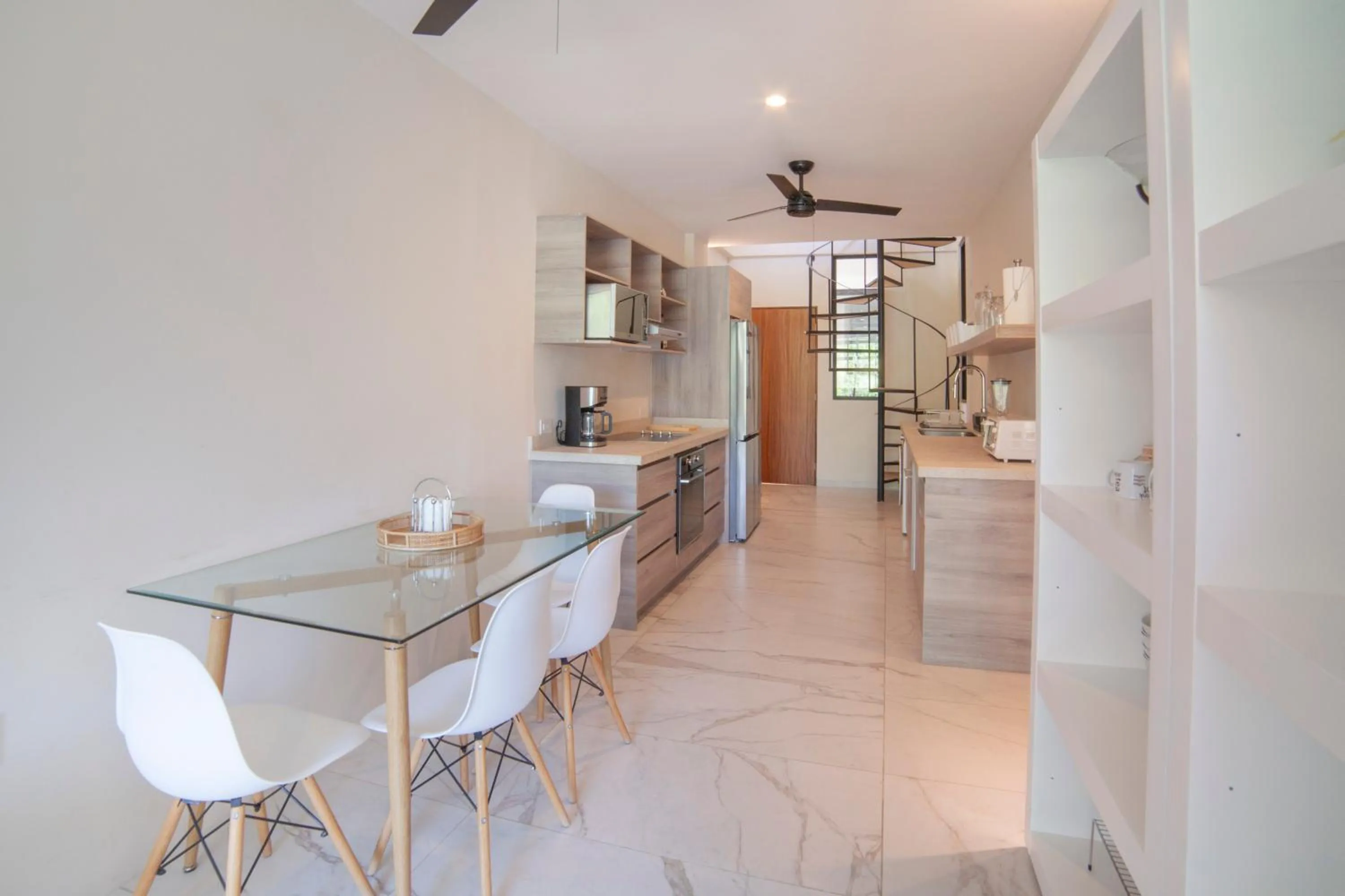 Kitchen or kitchenette in HOTEL BIULÚ