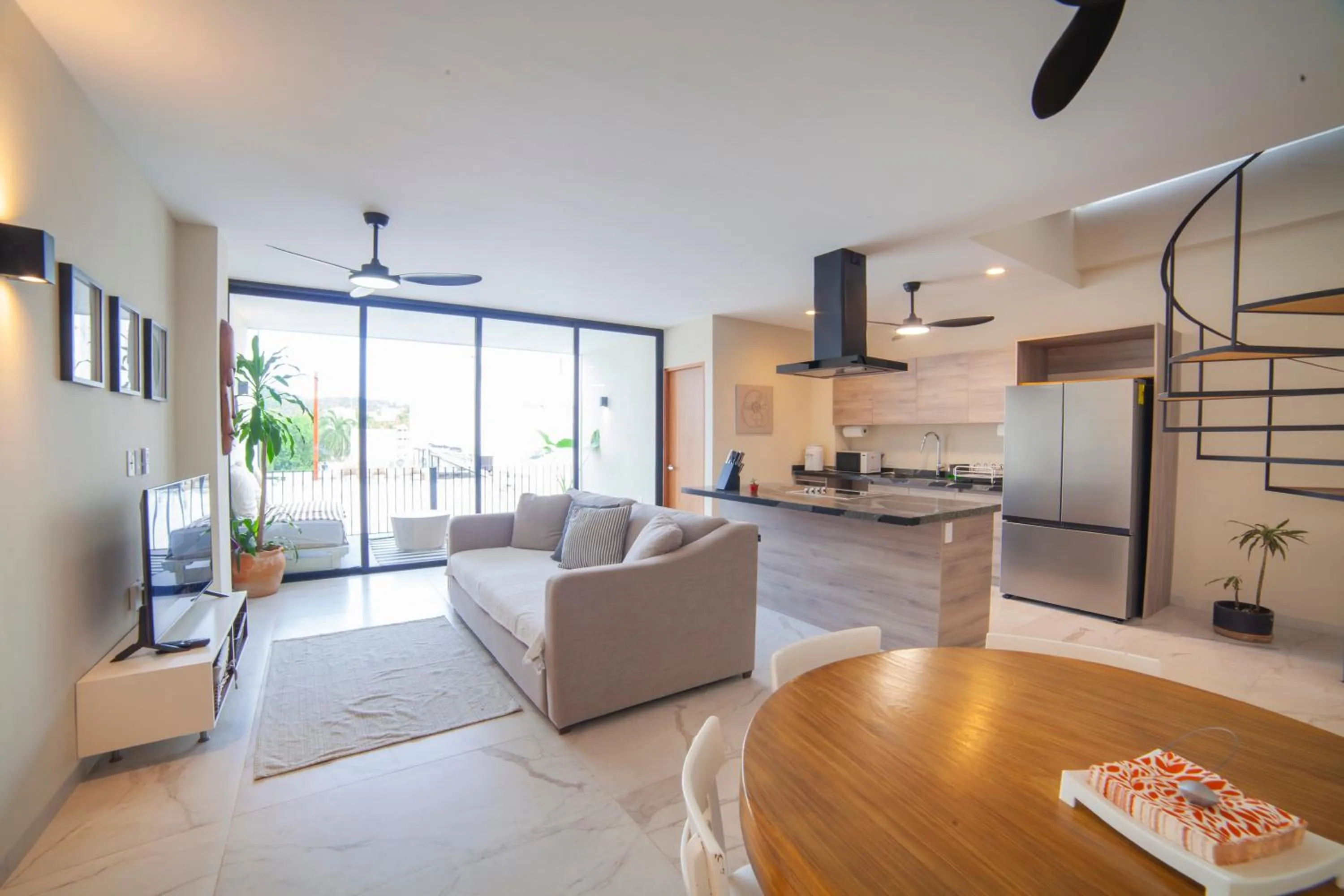 Living room in HOTEL BIULÚ