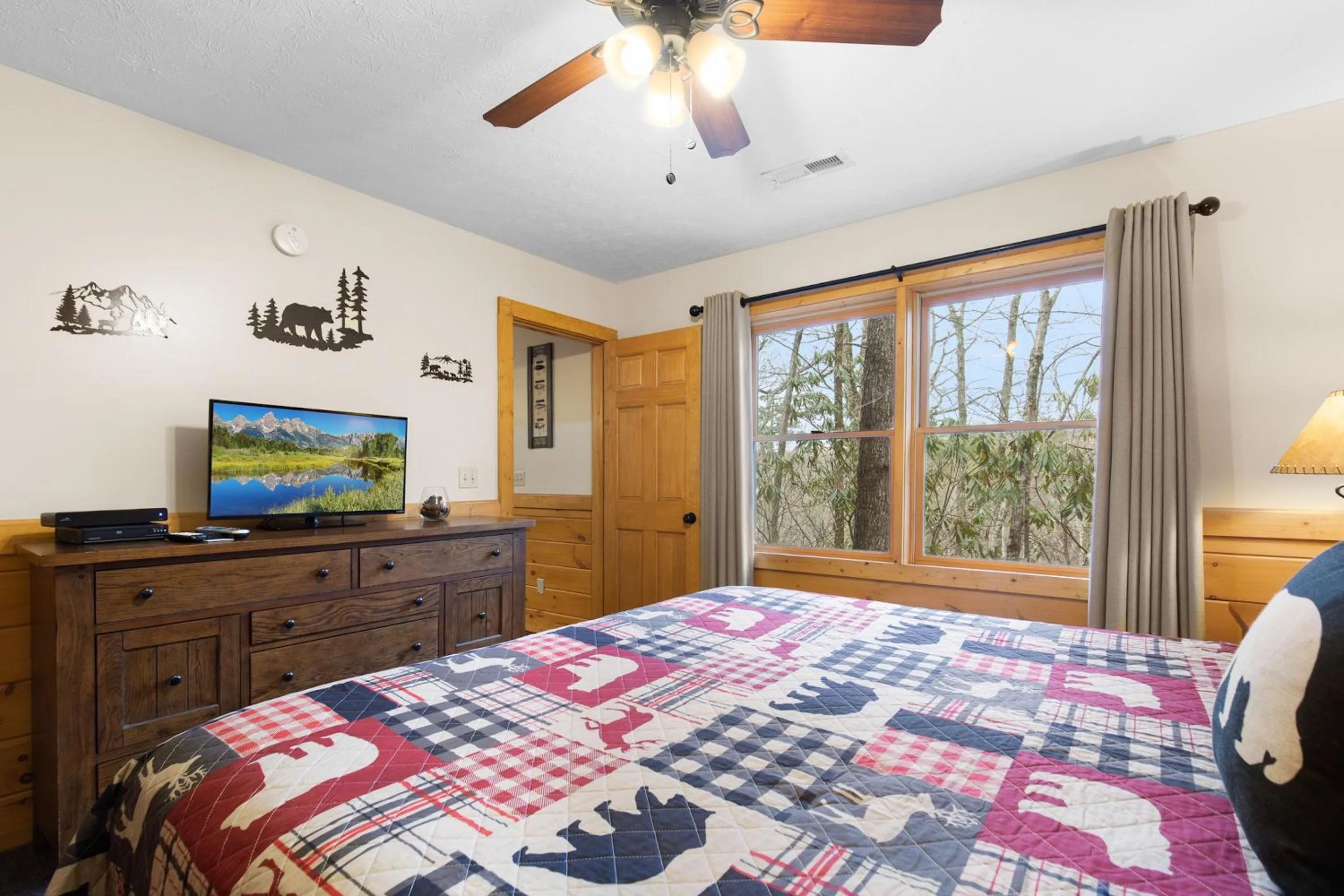 Property building in Cookies Cabin