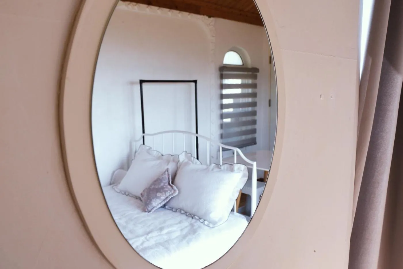 Bed in Ever Rose Pension