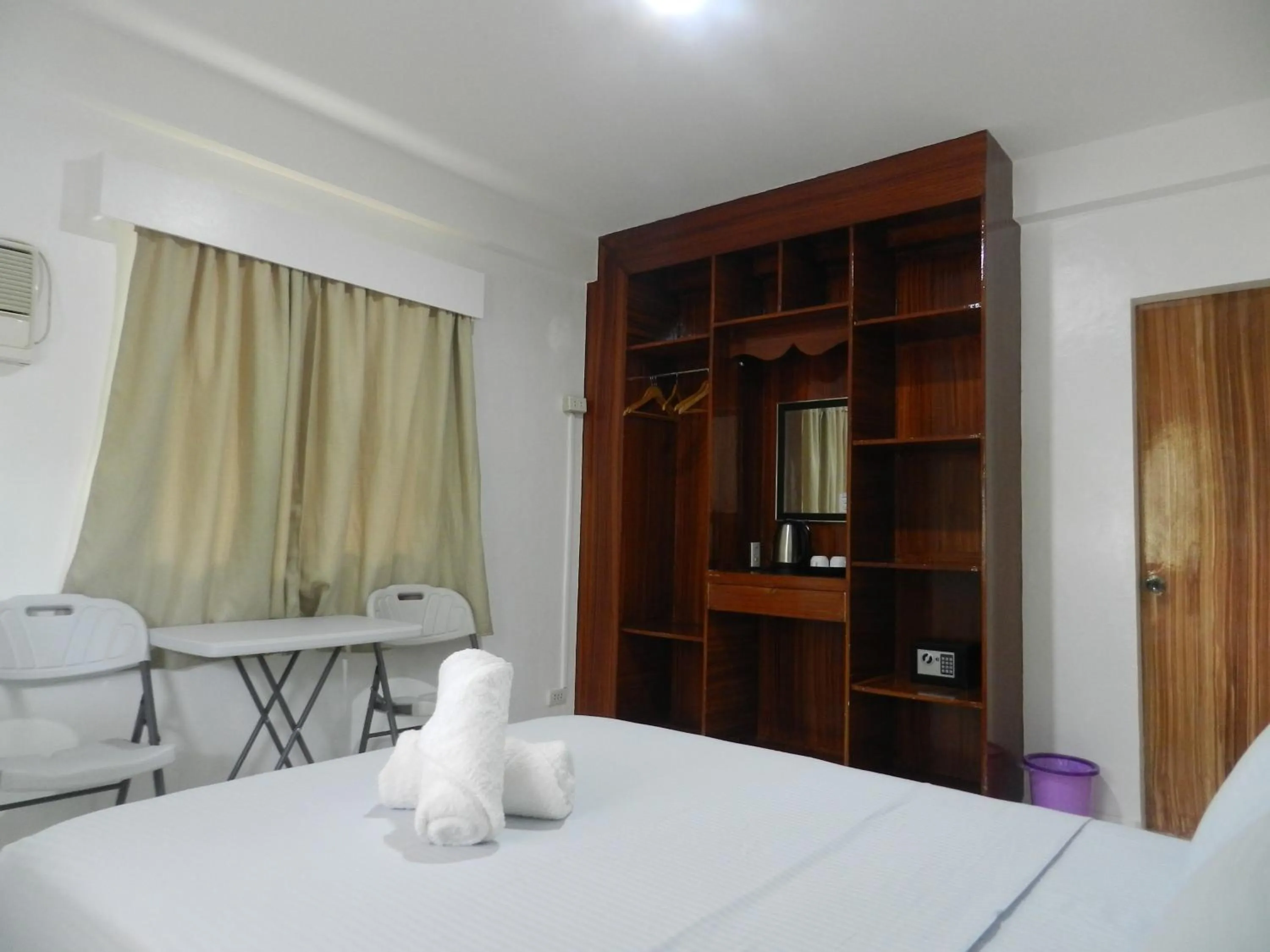 Bedroom, Bed in The Victorian by Stevrena Accommodations