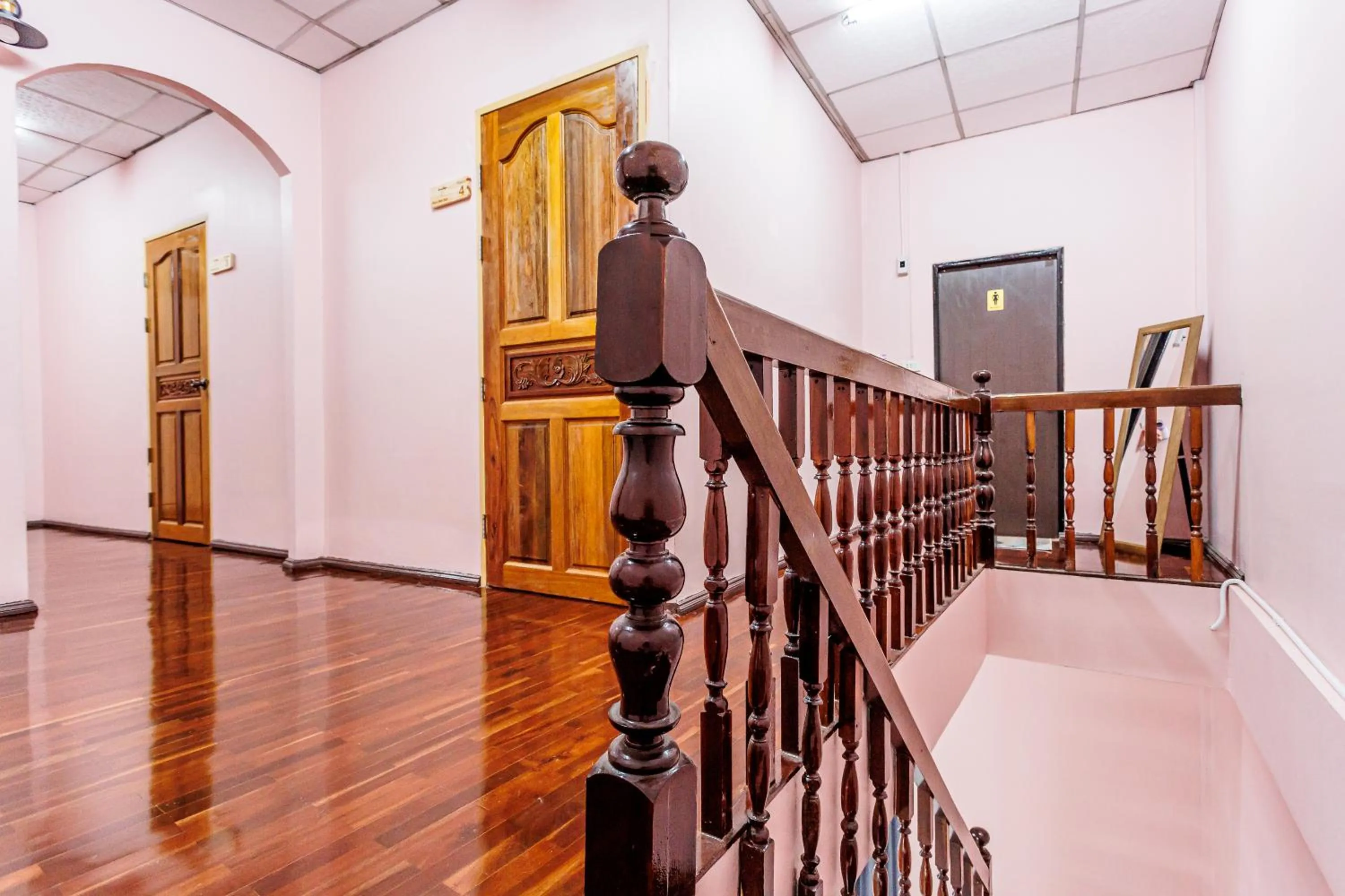 Facade/entrance in Baan Mee Suk Ayutthaya